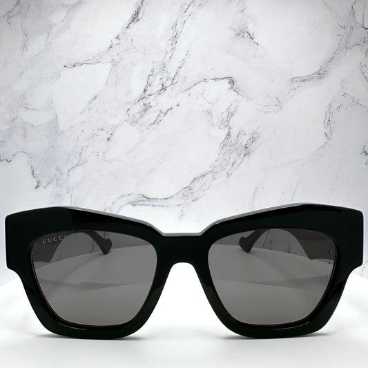 GUCCI GG1422S 001 black cat eye women's sunglasses front view