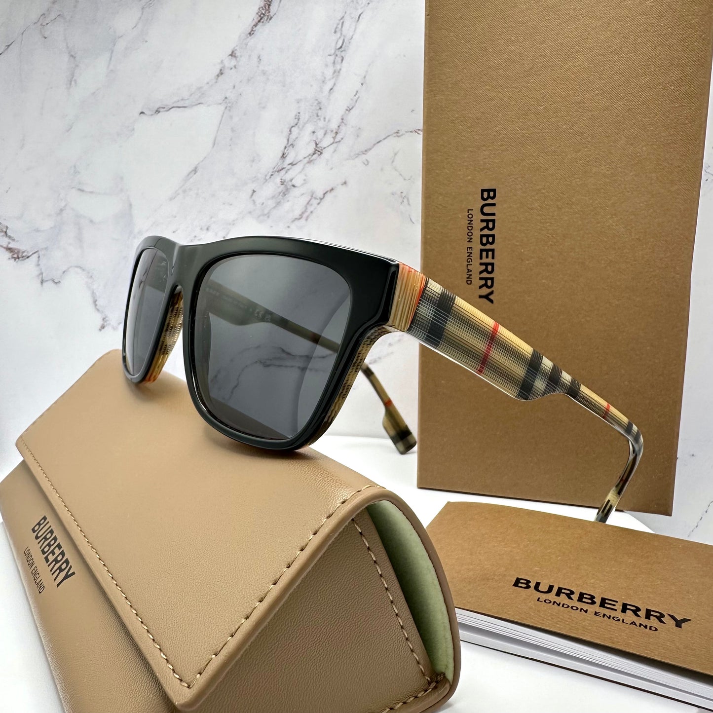Burberry Sunglasses Black Front Frame Check Arms BE4293