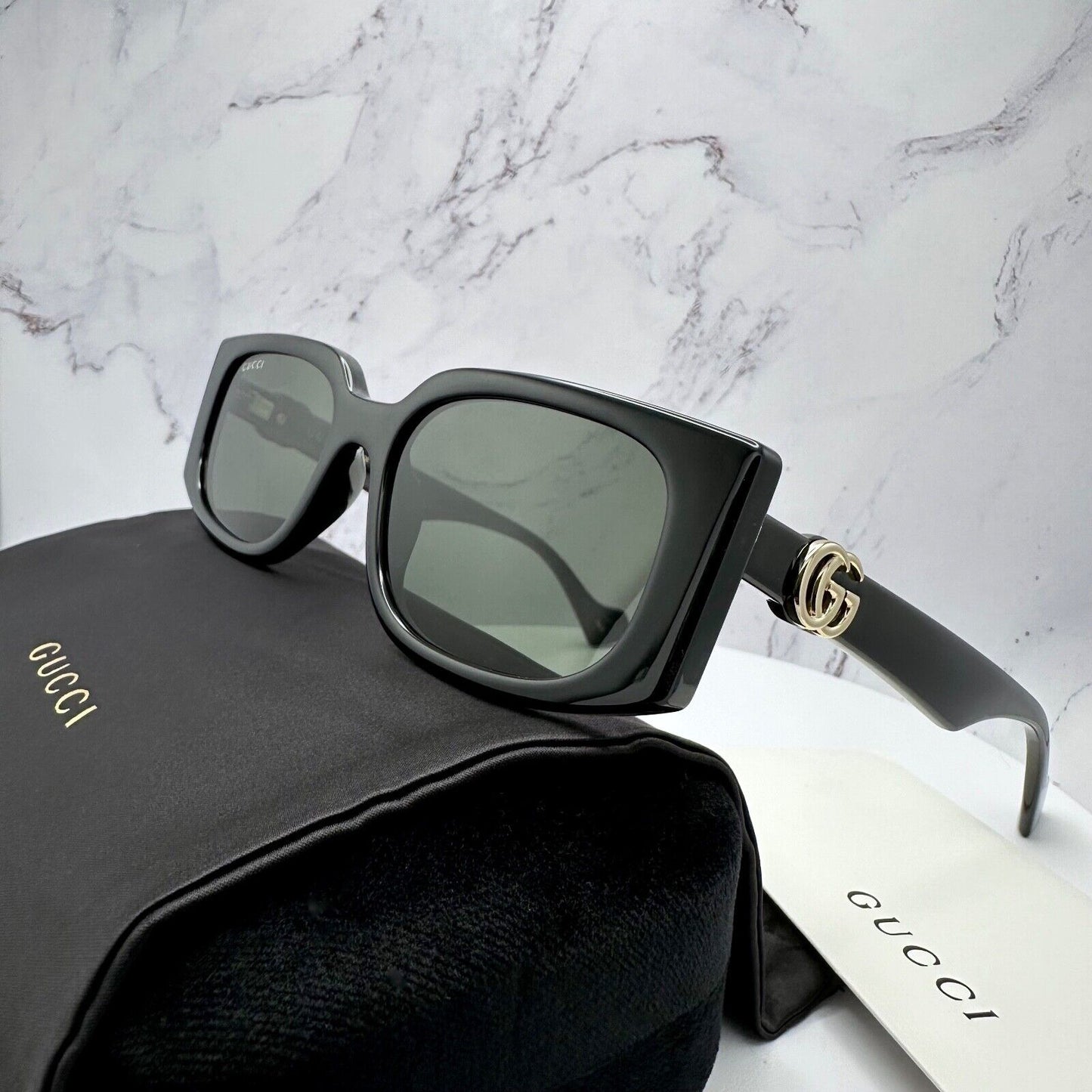 Gucci New Sunglasses Black Gold 3D Interlocking GG Logo GG1534S 001