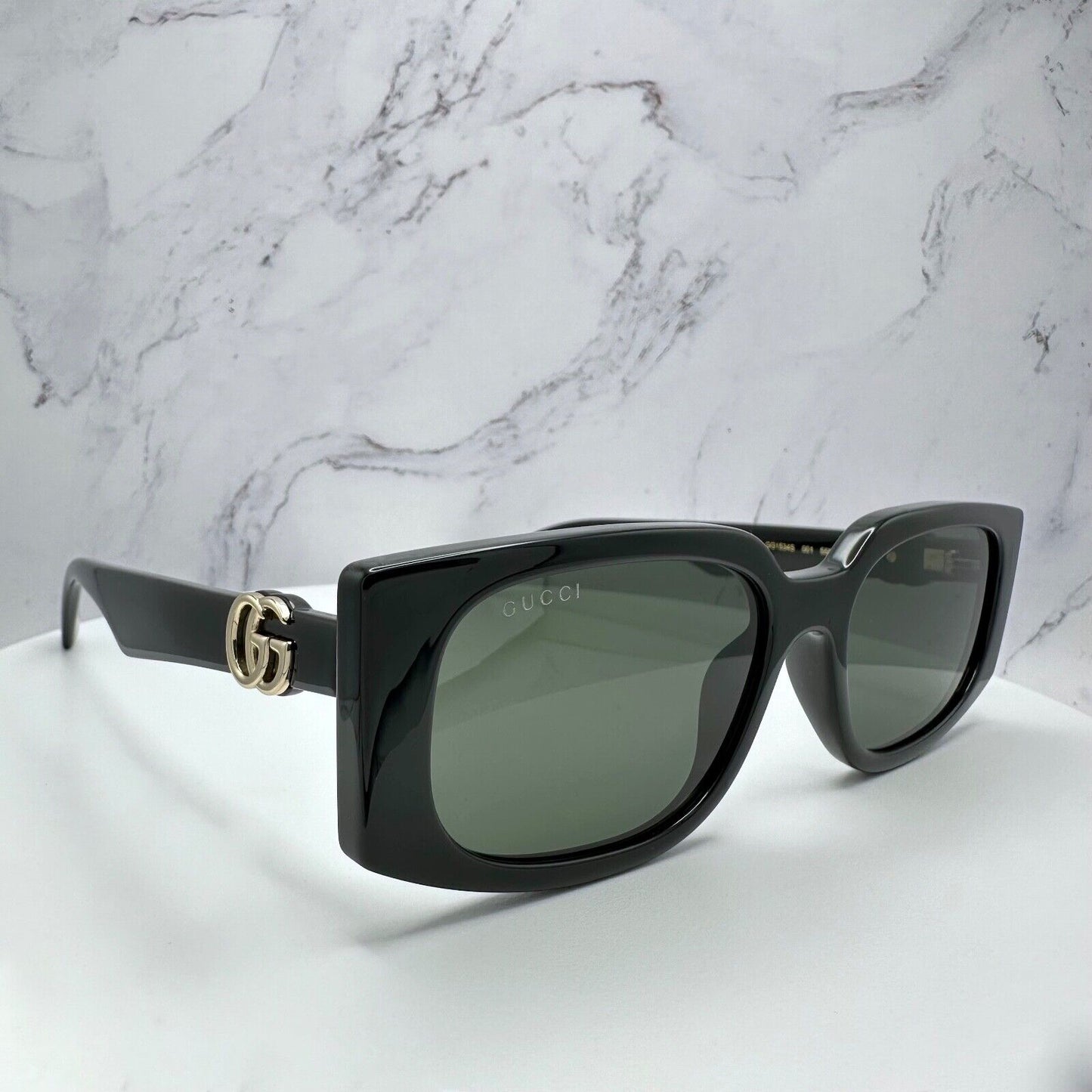 Gucci New Sunglasses Black Gold 3D Interlocking GG Logo GG1534S 001