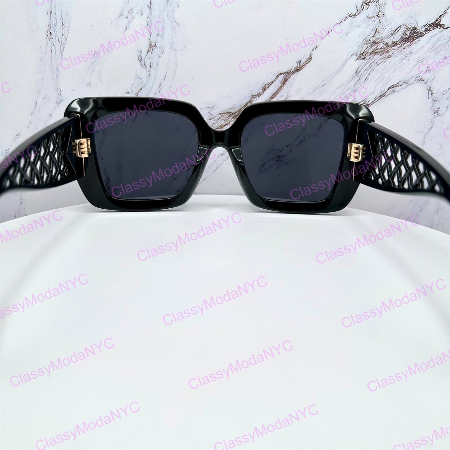 5567 1850/T8 Chanel black sunglasses square gold cc 