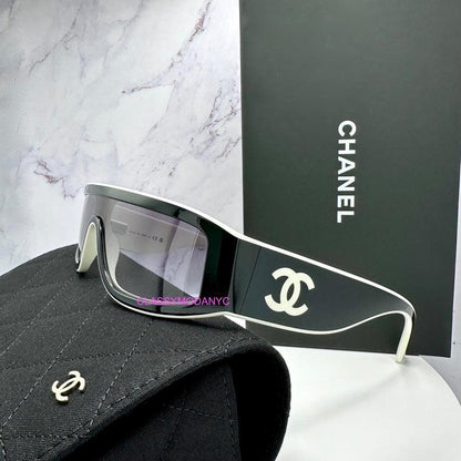 Chanel CH6057 1656/S6 black sunglasses with interlocking CC logo