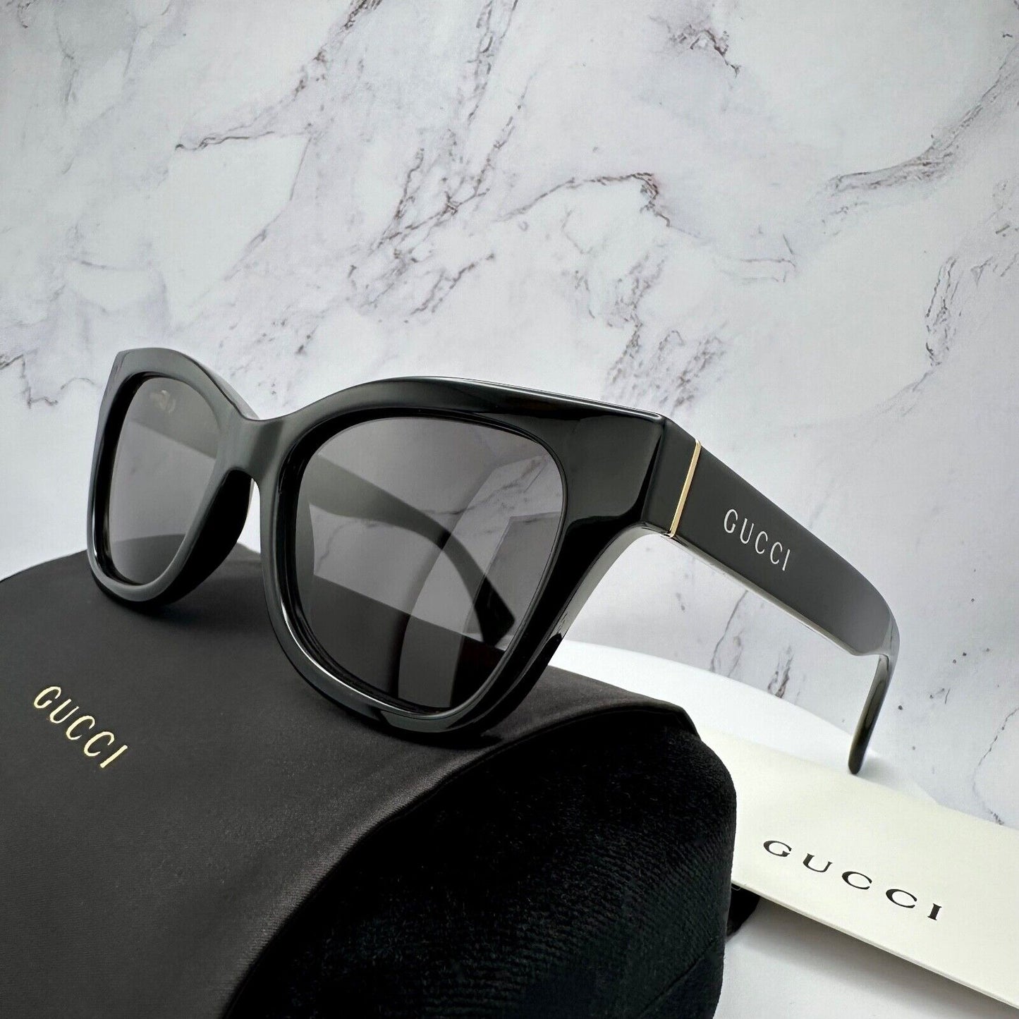 GUCCI New Sunglasses Black White Logo Gold Hardware GG1133S 001