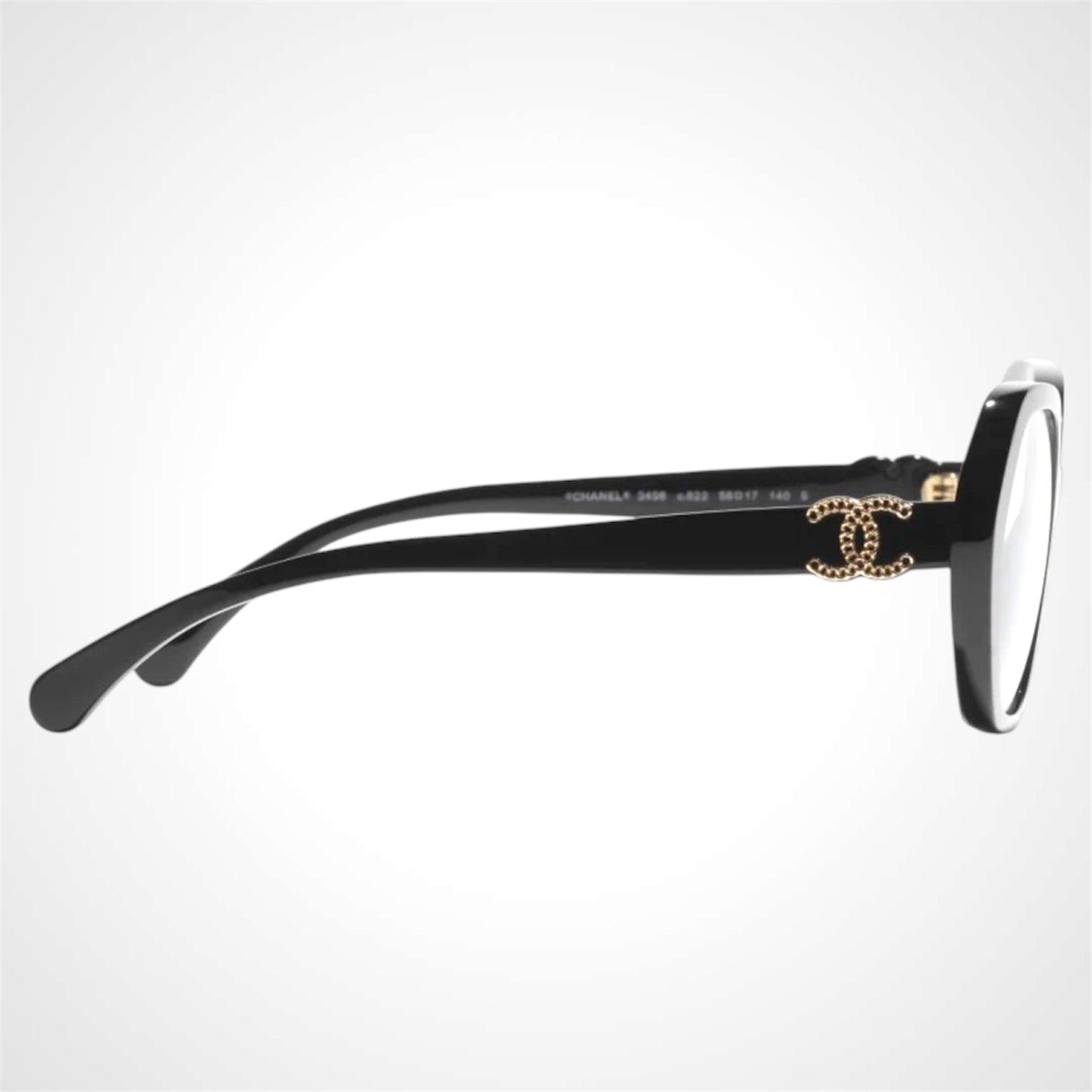 CHANEL CH3496 C622 black side view of the gold CC logo.