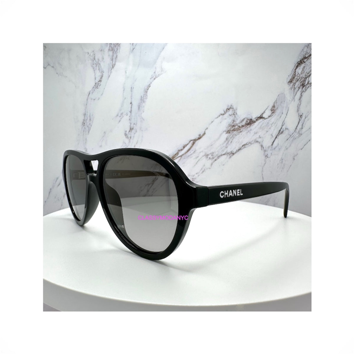 CH5552U C501/M3 Chanel black aviator 