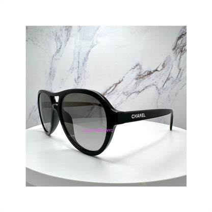 CH5552U C501/M3 Chanel black aviator 