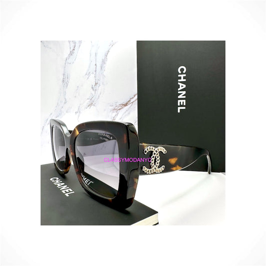 CHANEL 5555 1818/S8 women's brown tortoise square sunglasses with gray polarized gradient lenses and gold CC chain logo