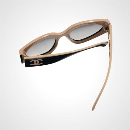Chanel CH6056 Black and beige sunglasses cat eye from above 