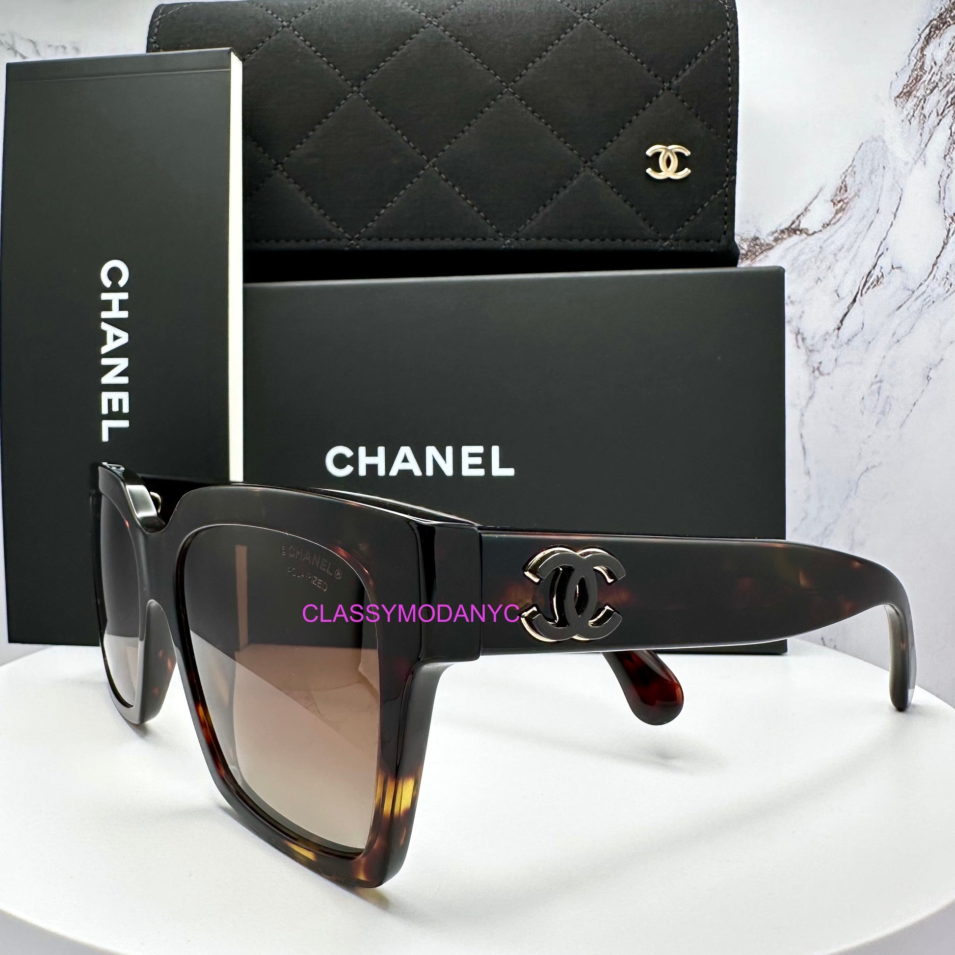 CHANEL CH5557 1827/S9.