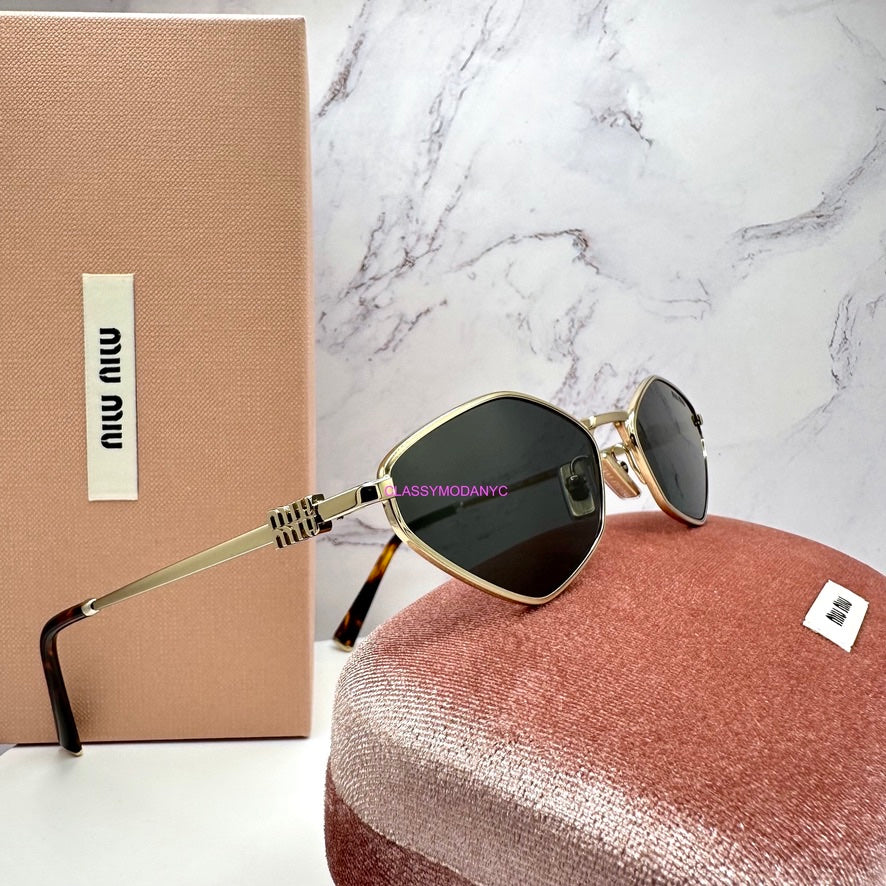 MU 56ZS ZVN5S0 Miu Miu Sunglasses 