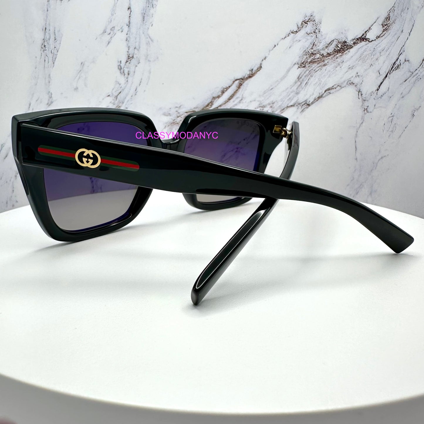 GG2102S 001 Gucci Sunglasses black square with case and web logo 