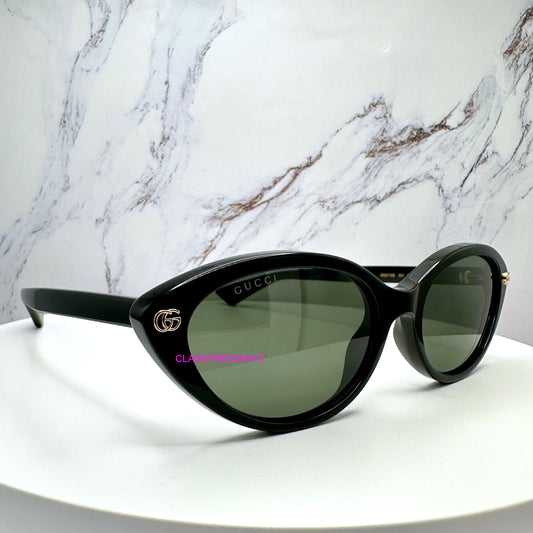 GG2110S 001 black sunglasses side view 