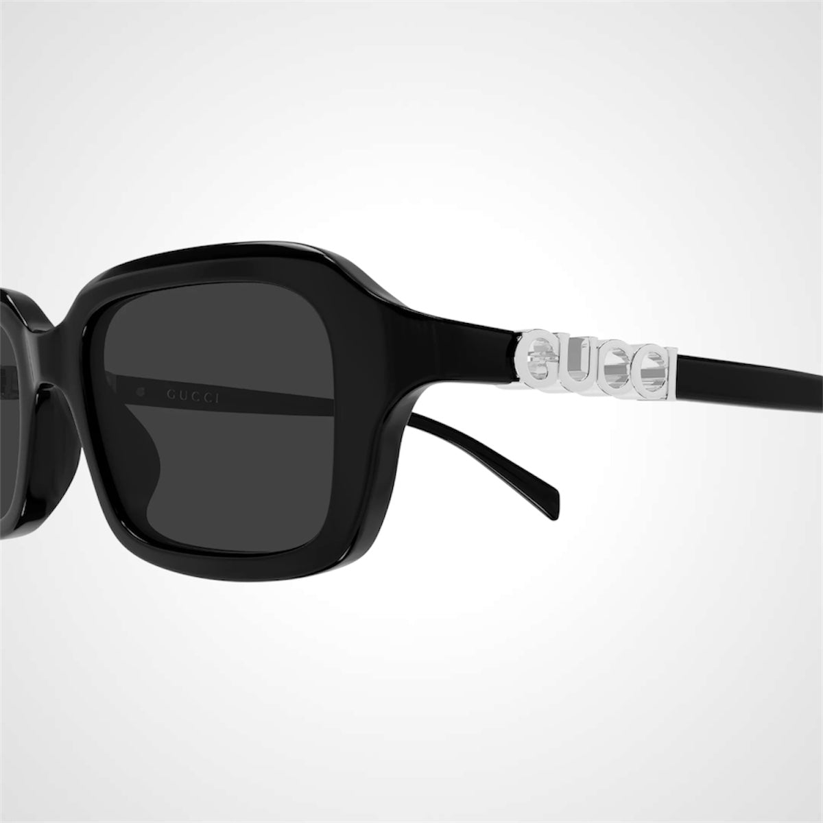 Gucci GG2152S 001 sunglasses black silver