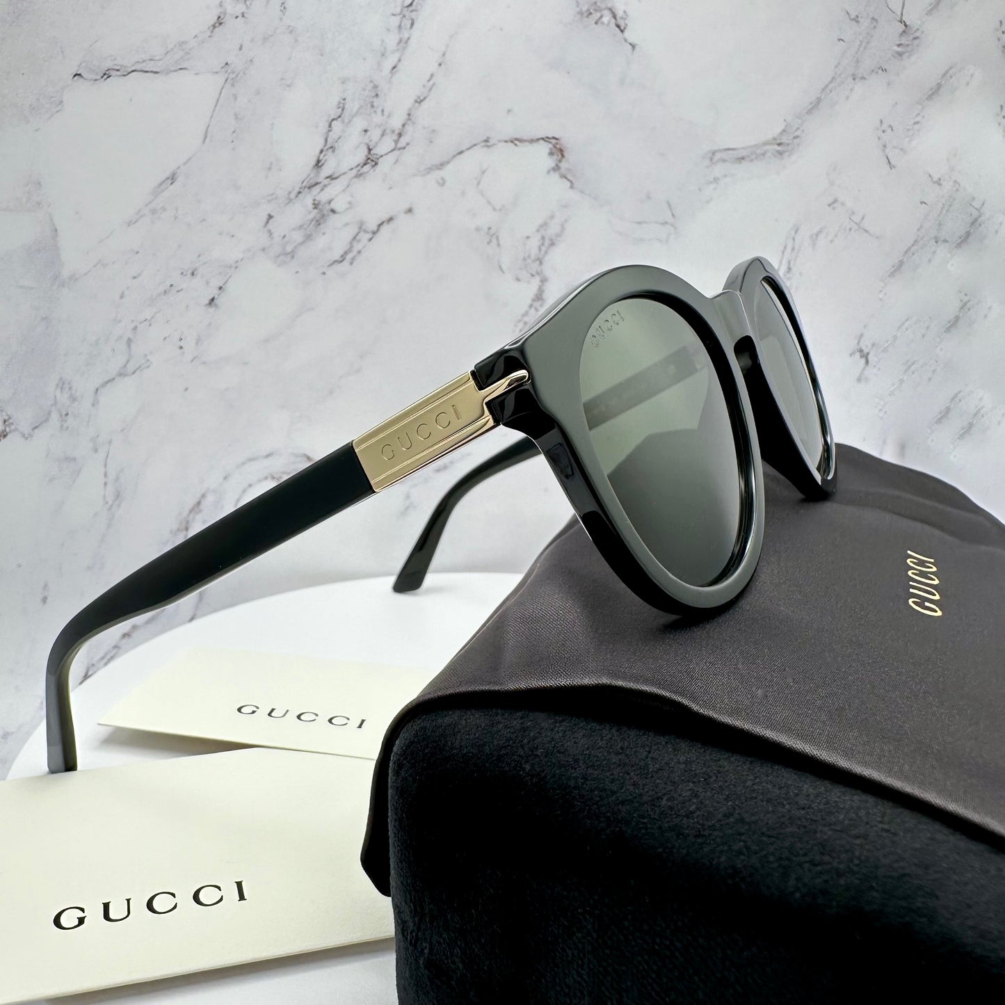 GG1501S-001 Gucci Sunglasses 