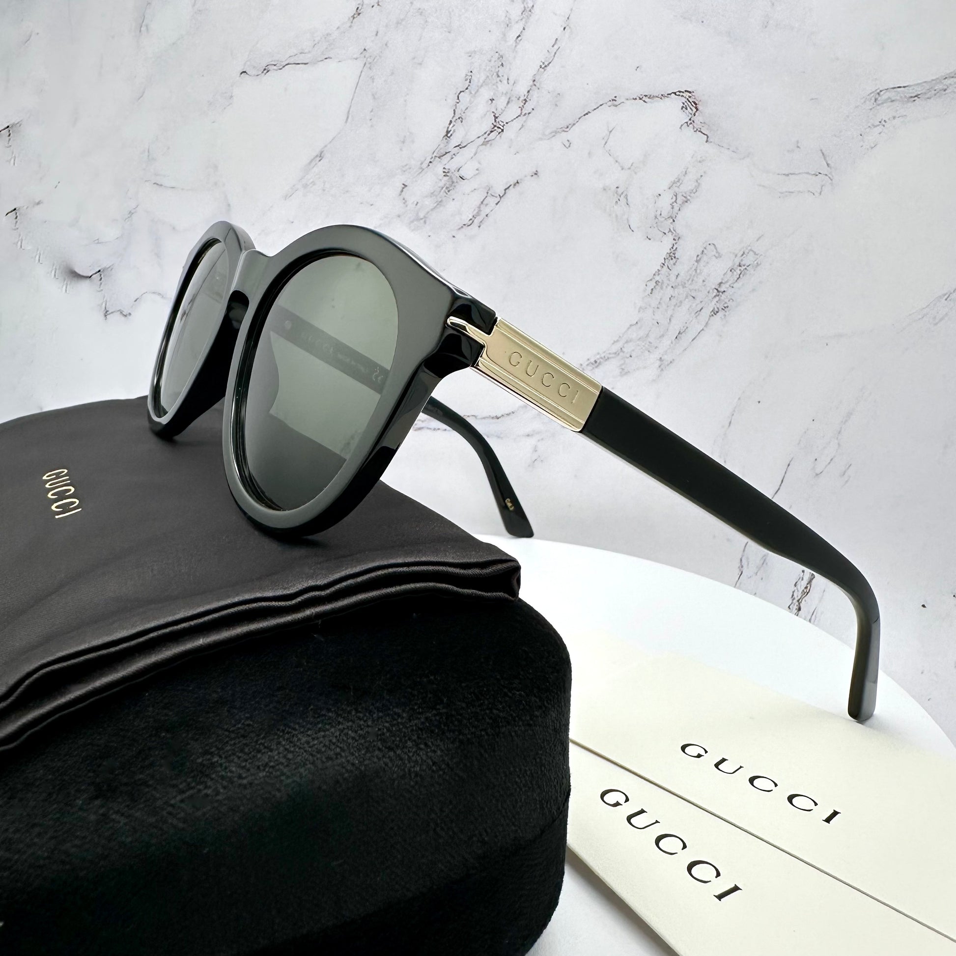 GG1501S-001 Gucci Sunglasses 