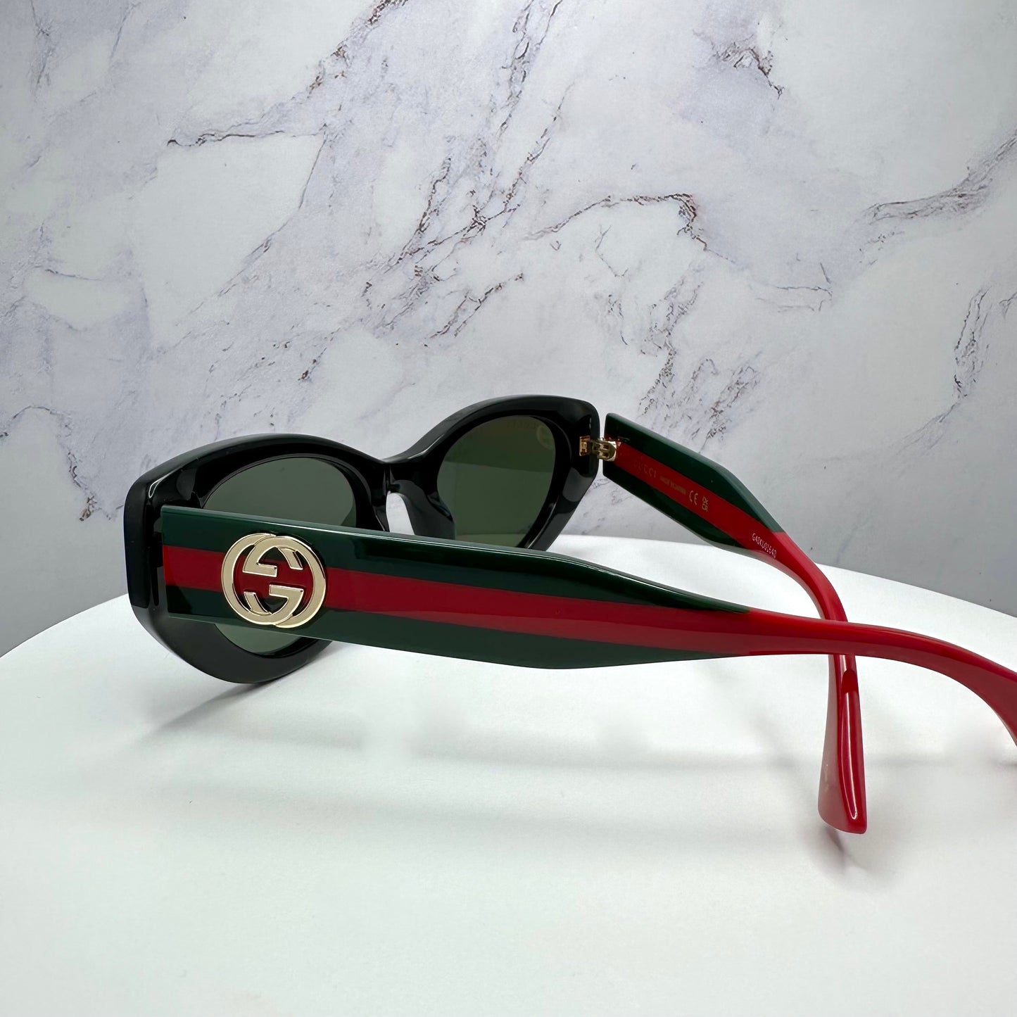 GUCCI Sunglasses GG1862S 001 Black Gold Cat Eye