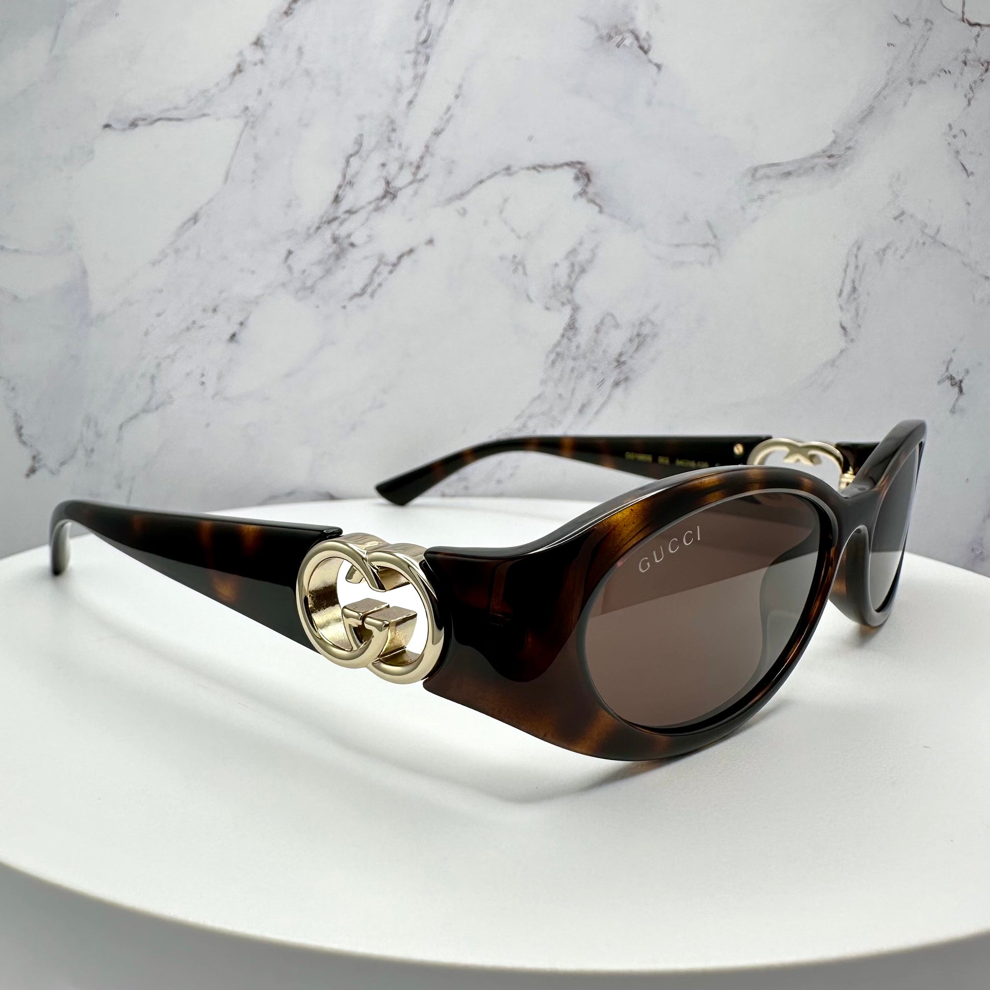 GG1660S 002 Gucci Sunglasses 