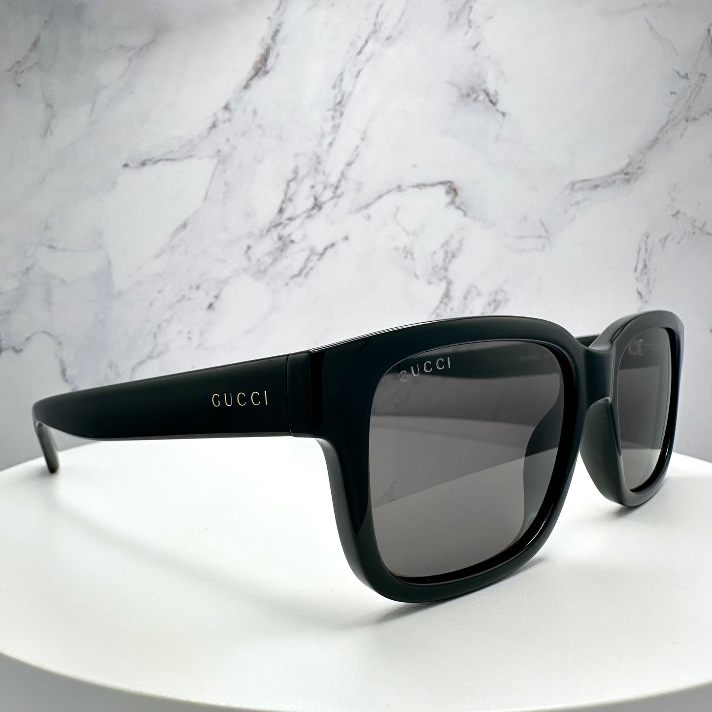 Gucci Black Gold Logo Sunglasses Square GG1583S