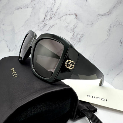 Gucci GG1402S 001 black square wrap grey lens gold logo sunglasses side view with temple arms