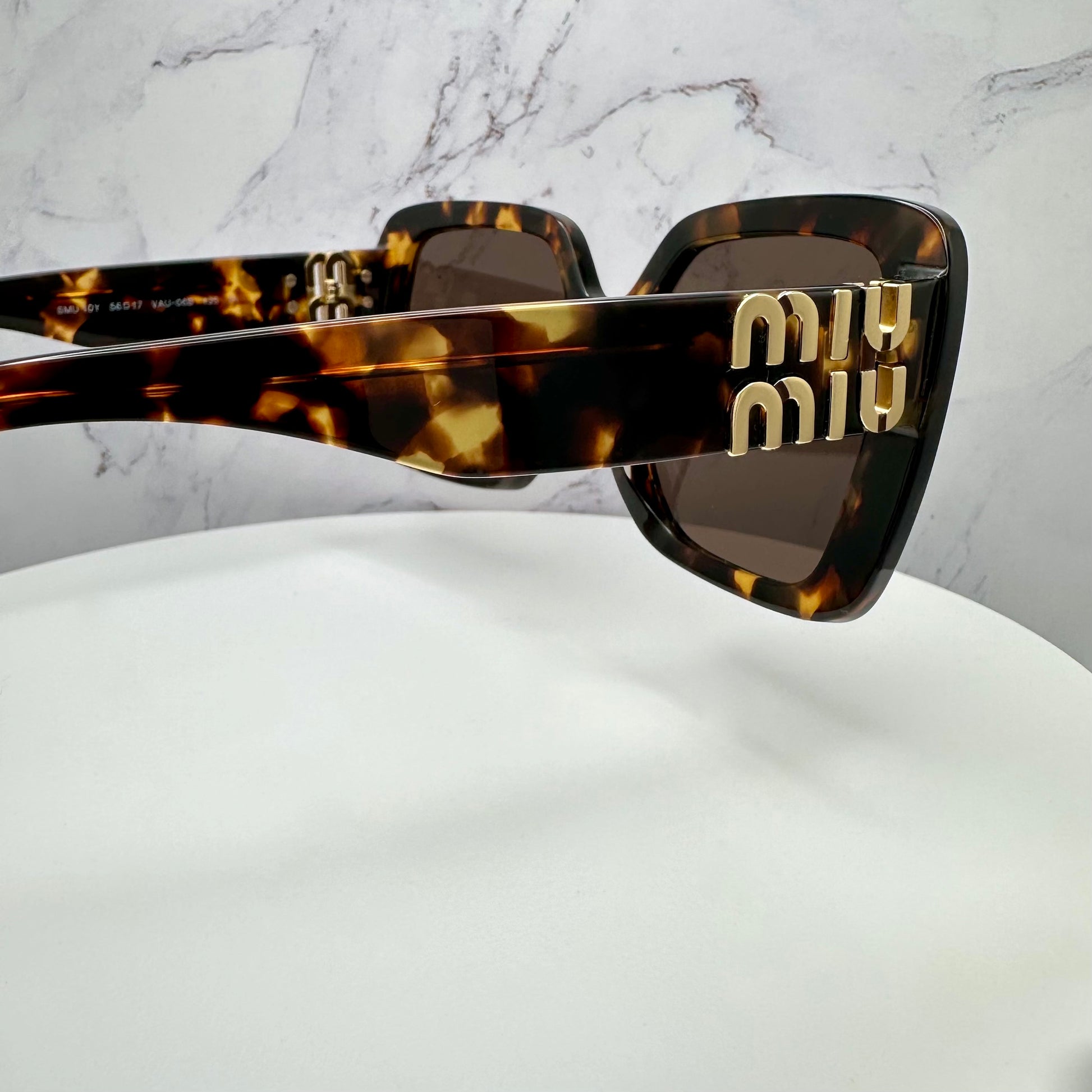 MU10YS VAU06B MIU MIU Sunglasses 