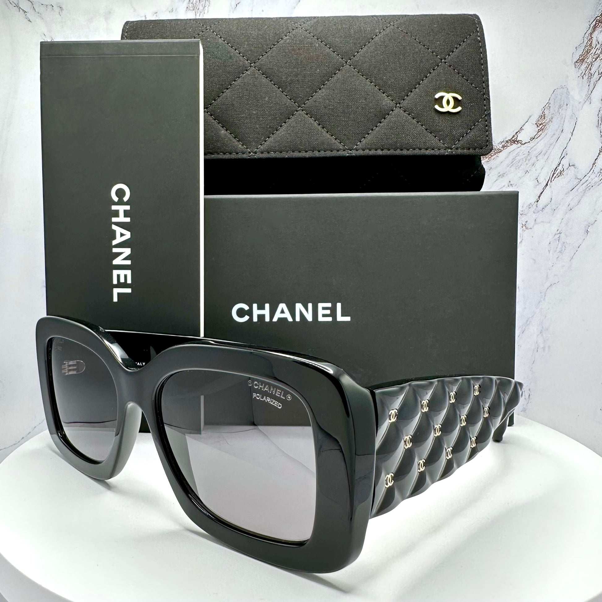 CHANEL Sunglasses Black & White CC Logo CH5483