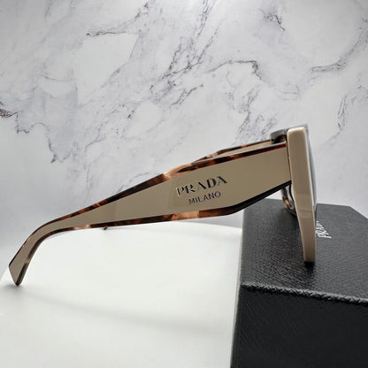 PRADA 0PR15WS 01R0A6 brown square frames gold symbole sunglasses side view for women