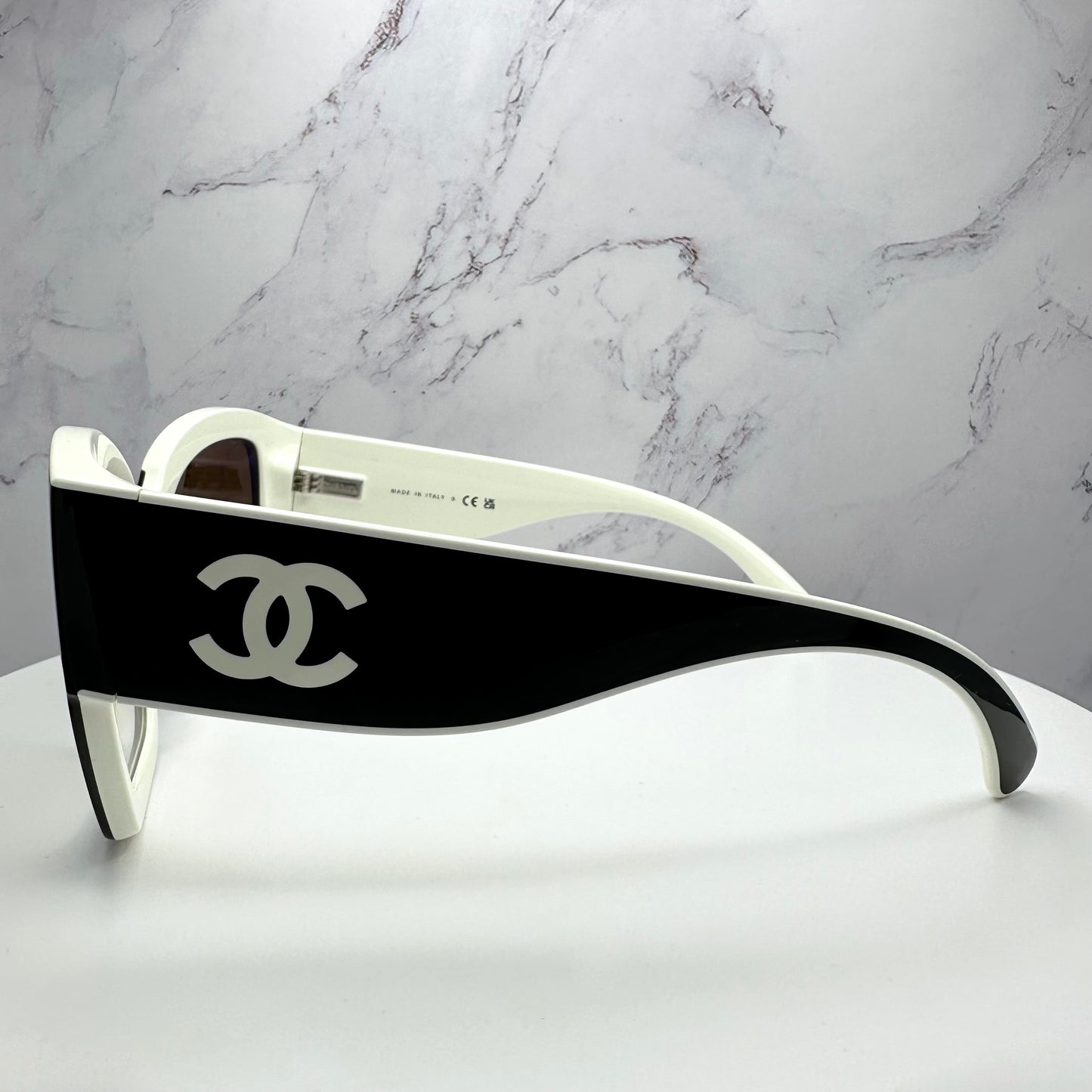 Chanel Sunglasses CH6058 c.1656/51