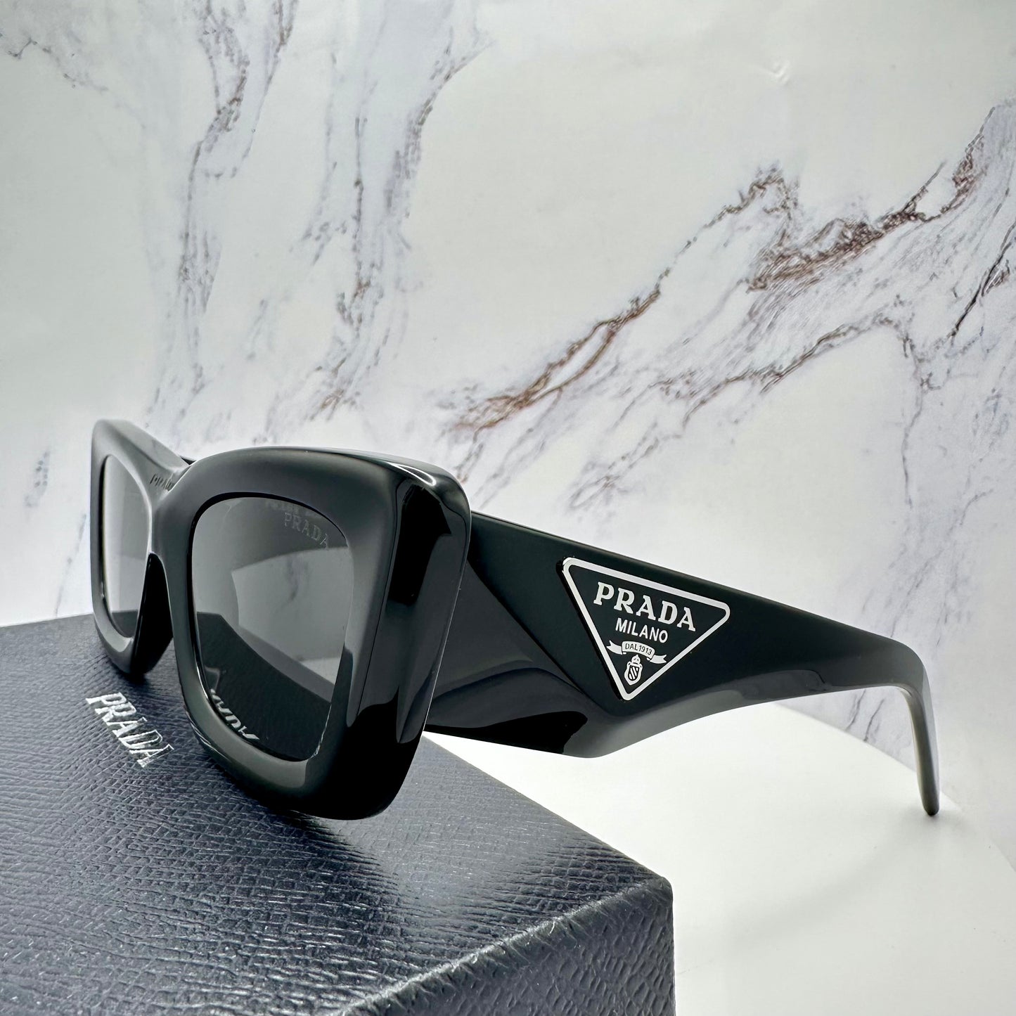 PRADA 0PR13ZS 1AB5SO