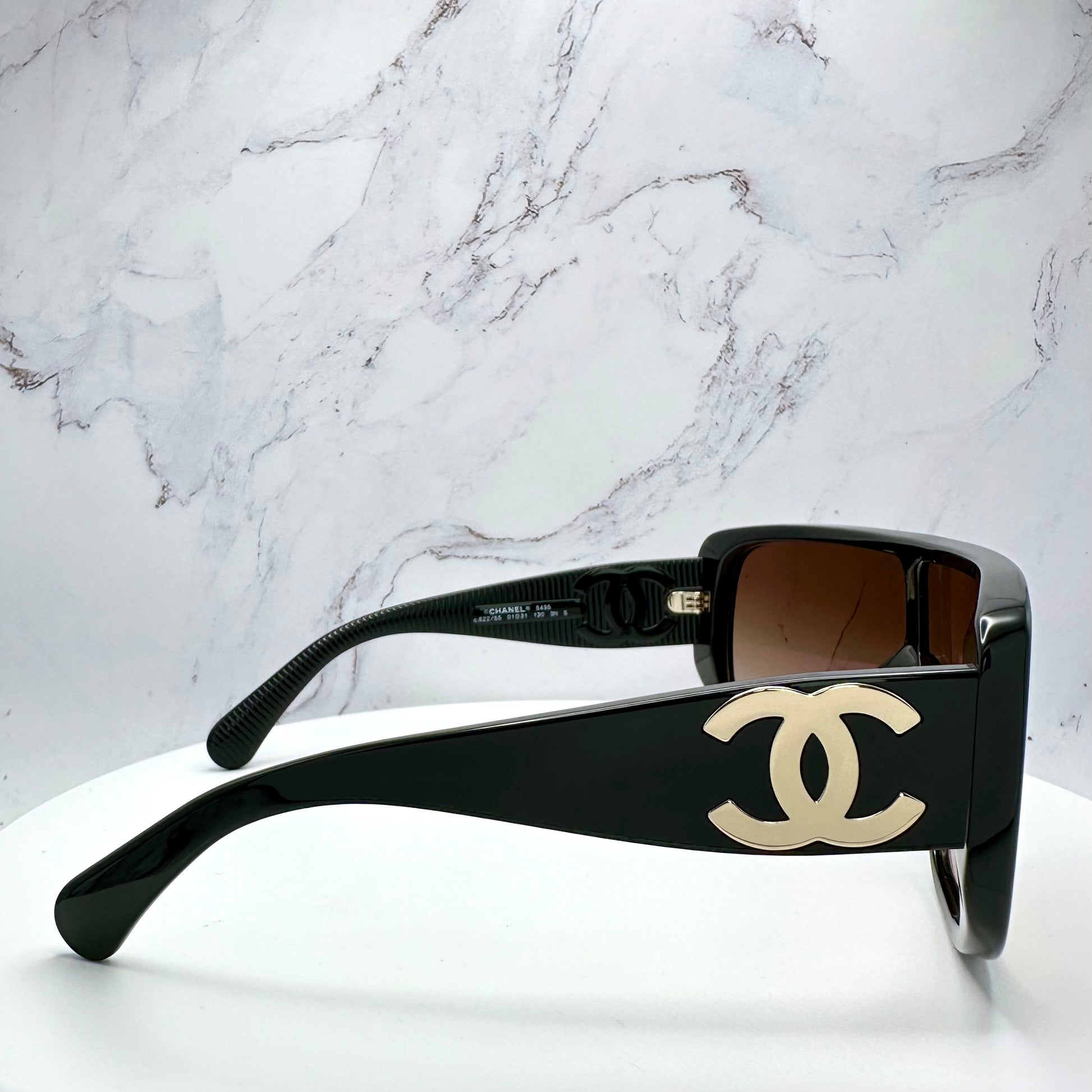 Chanel Sunglasses CH5495