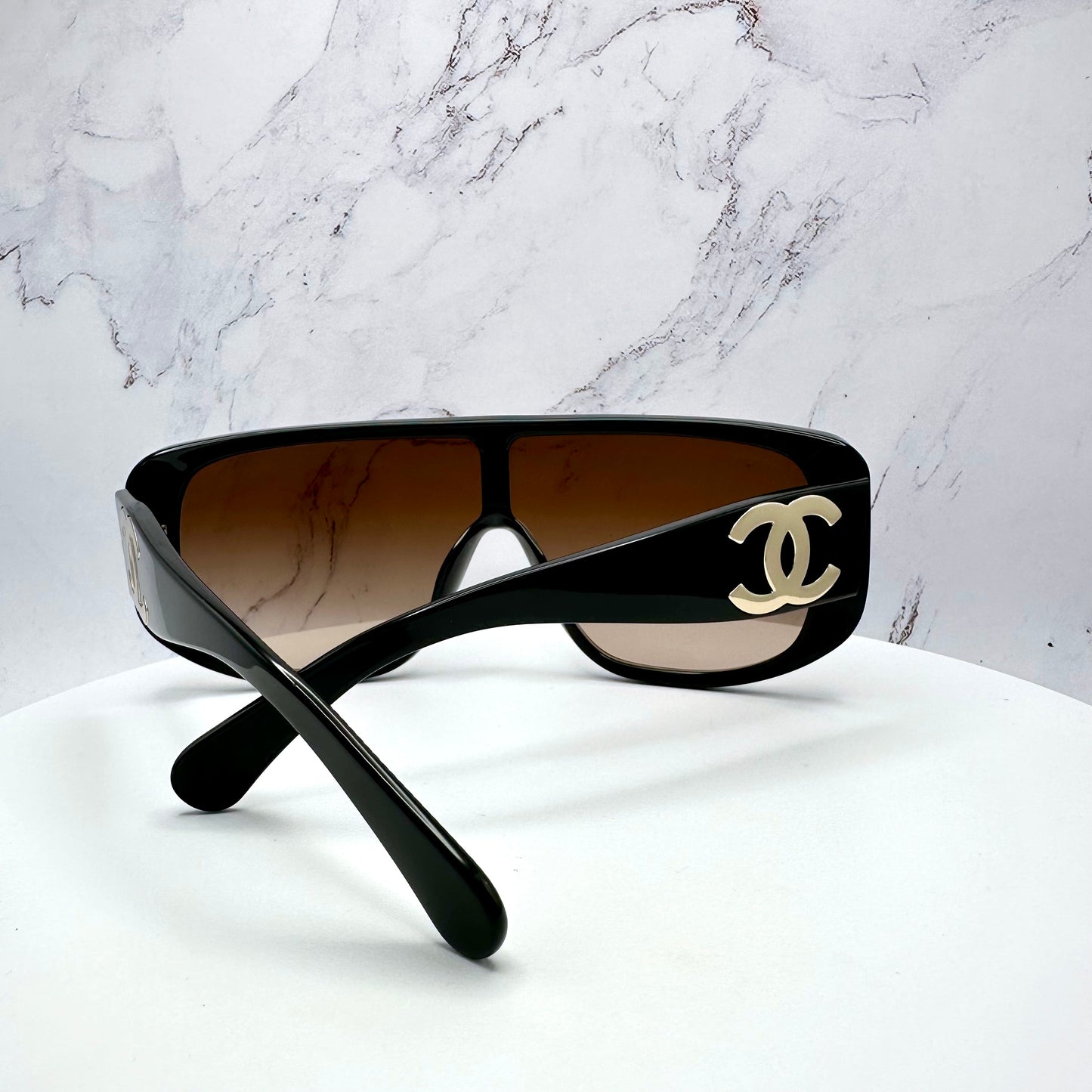 CHANEL Sunglasses Shield Aviator Visor Black Gold CC Logo CH5495