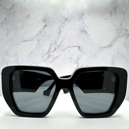 Gucci GG0956S 003 women's black acetate oversized sunglasses front view