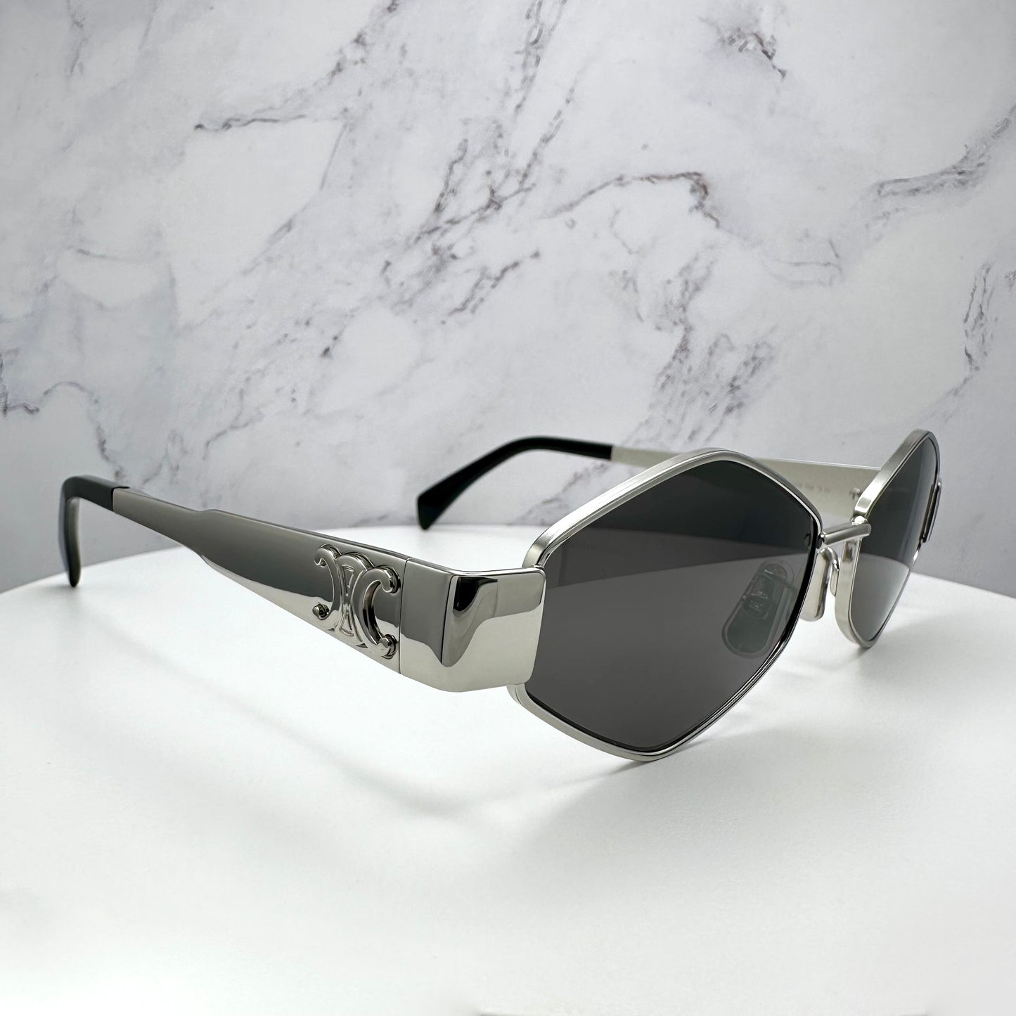 Celine Triomphe Silver Metal New Hexagon Sunglasses 54mm Authentic CL40254U 16A