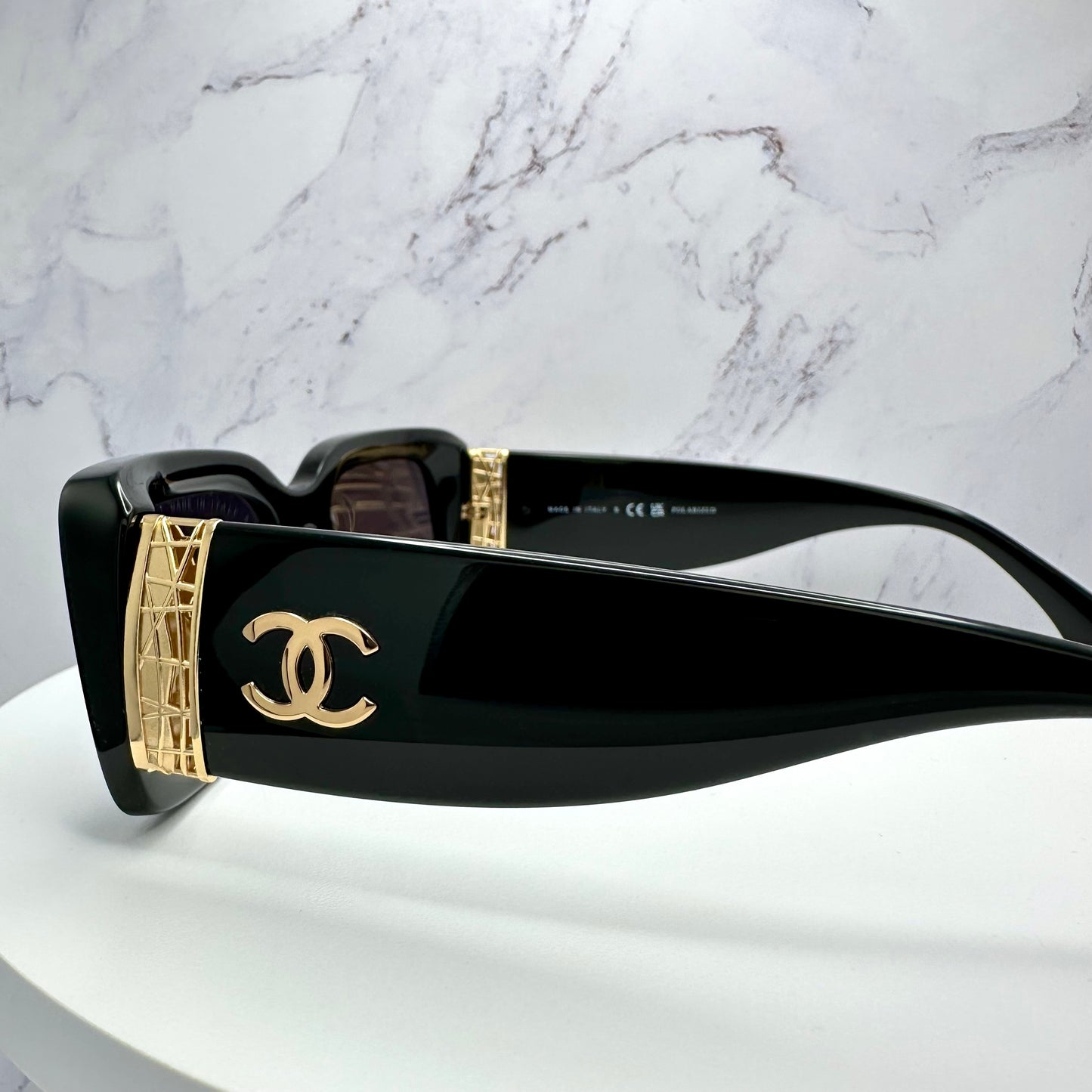 Chanel Sunglasses Black Gold Rectangular CC Logo CH5534 Polarized