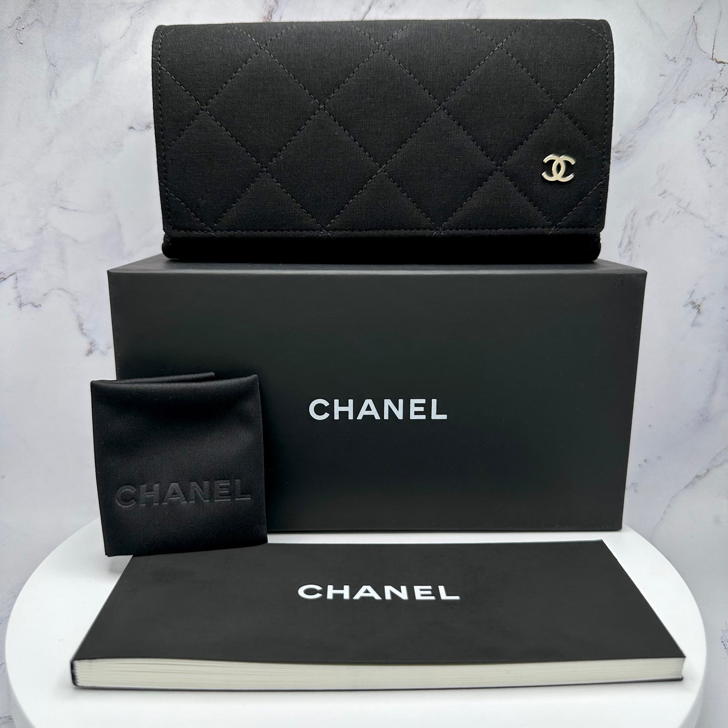 Chanel Sunglasses CH6058 Black Beige CC Logo Polarized