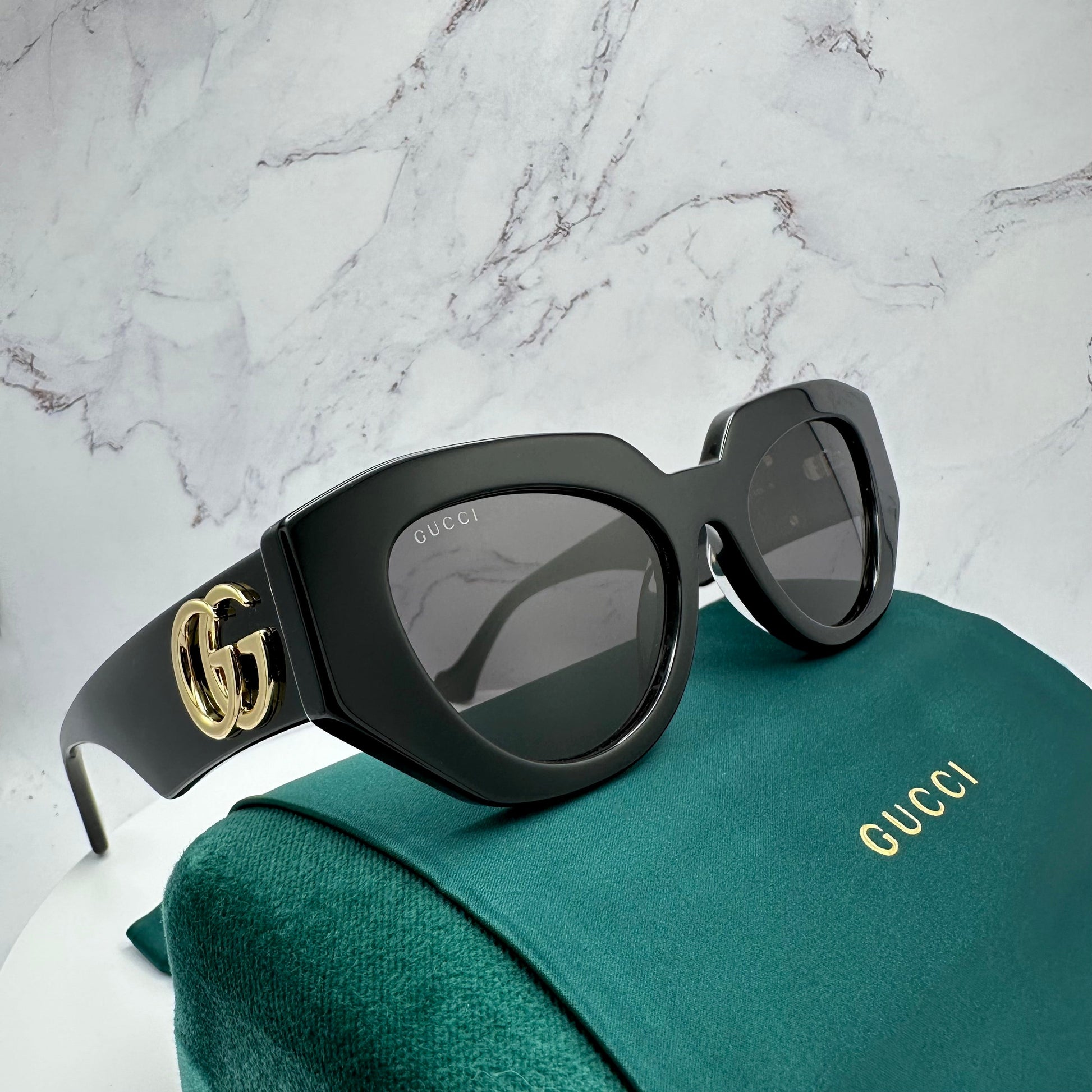 Gucci GG1421S Sunglasses Black Cat Eye 