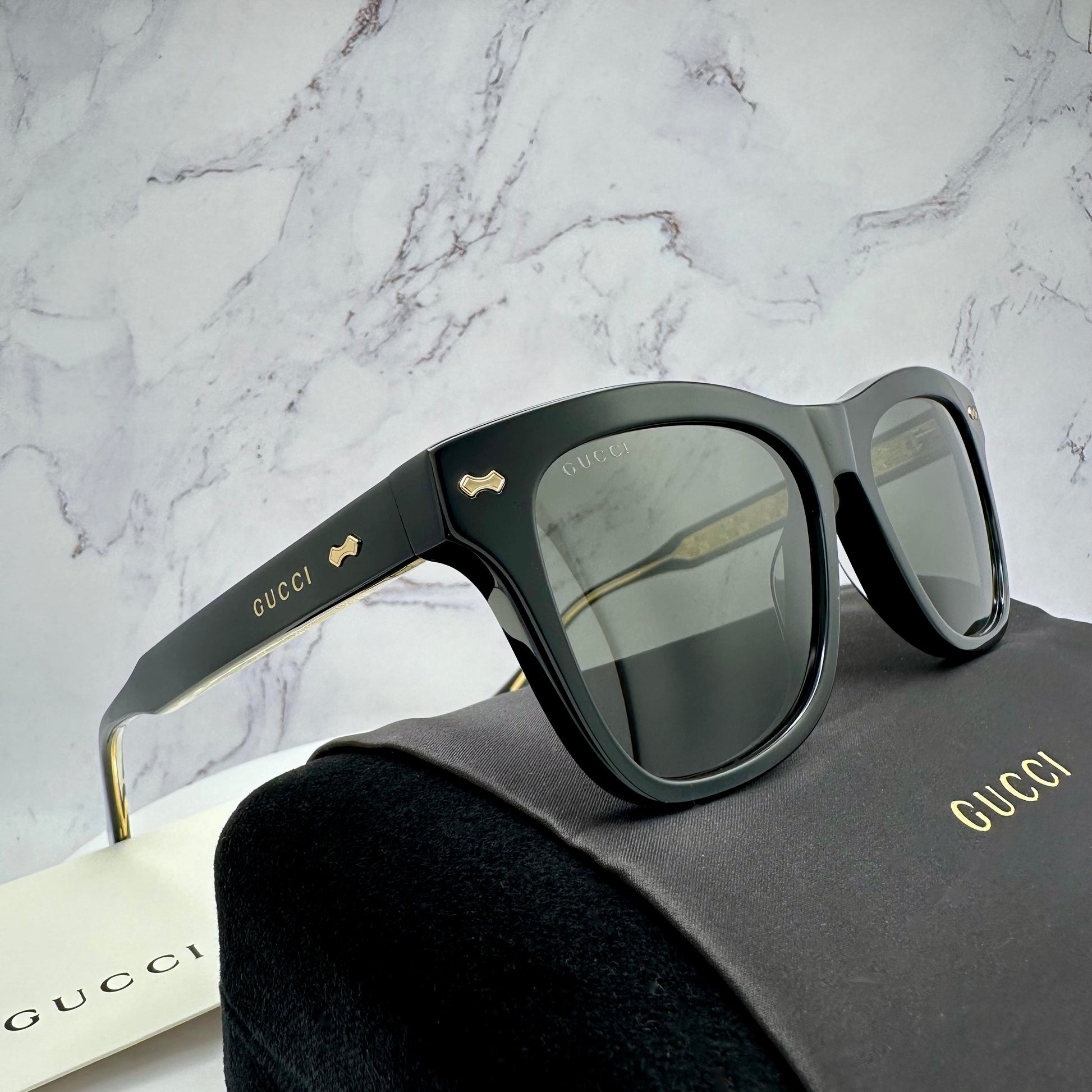 Gucci Sunglasses GG0910S 001