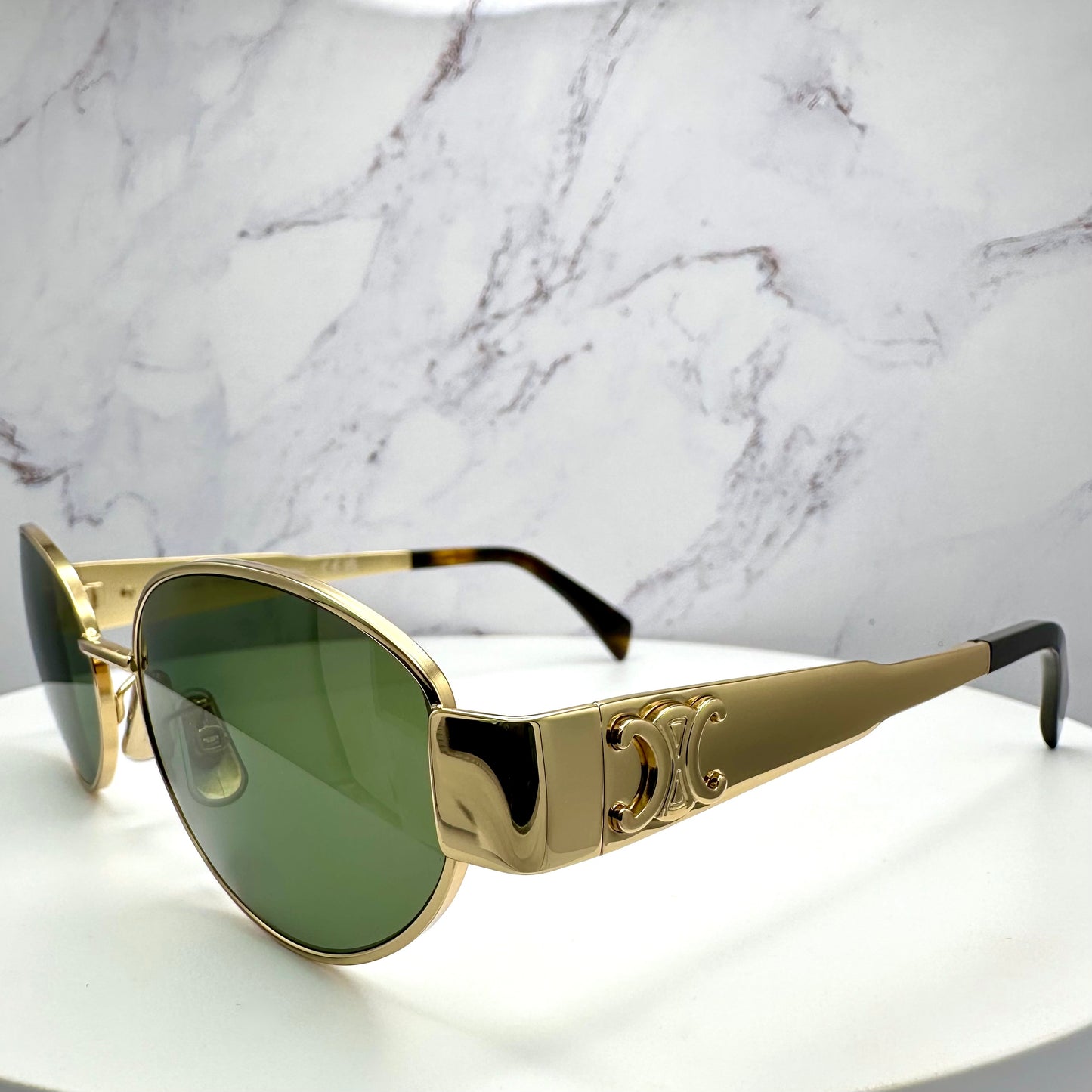 Celine Triomphe Sunglasses CL40235U 30N 