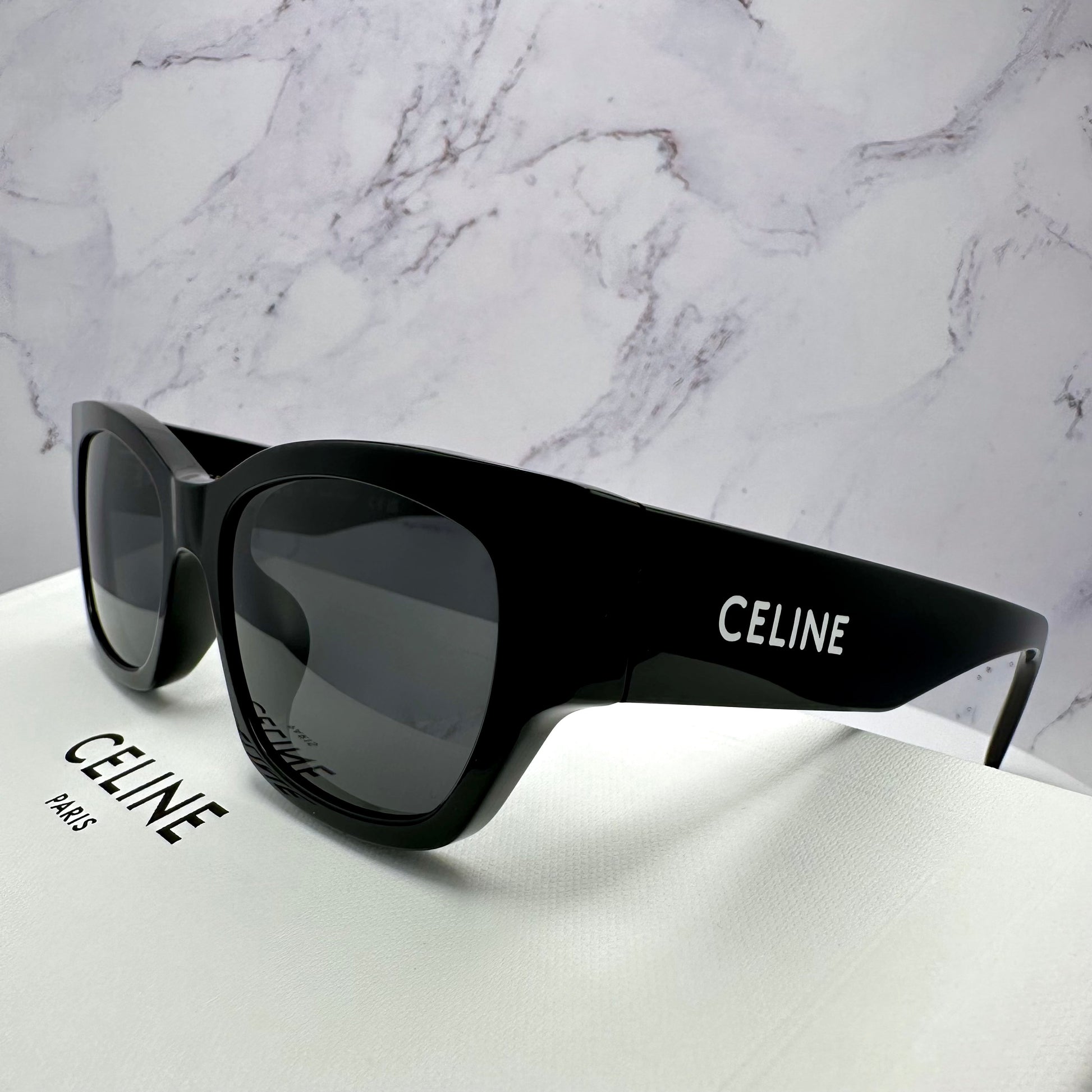 Celine Sunglasses CL40197U 01A