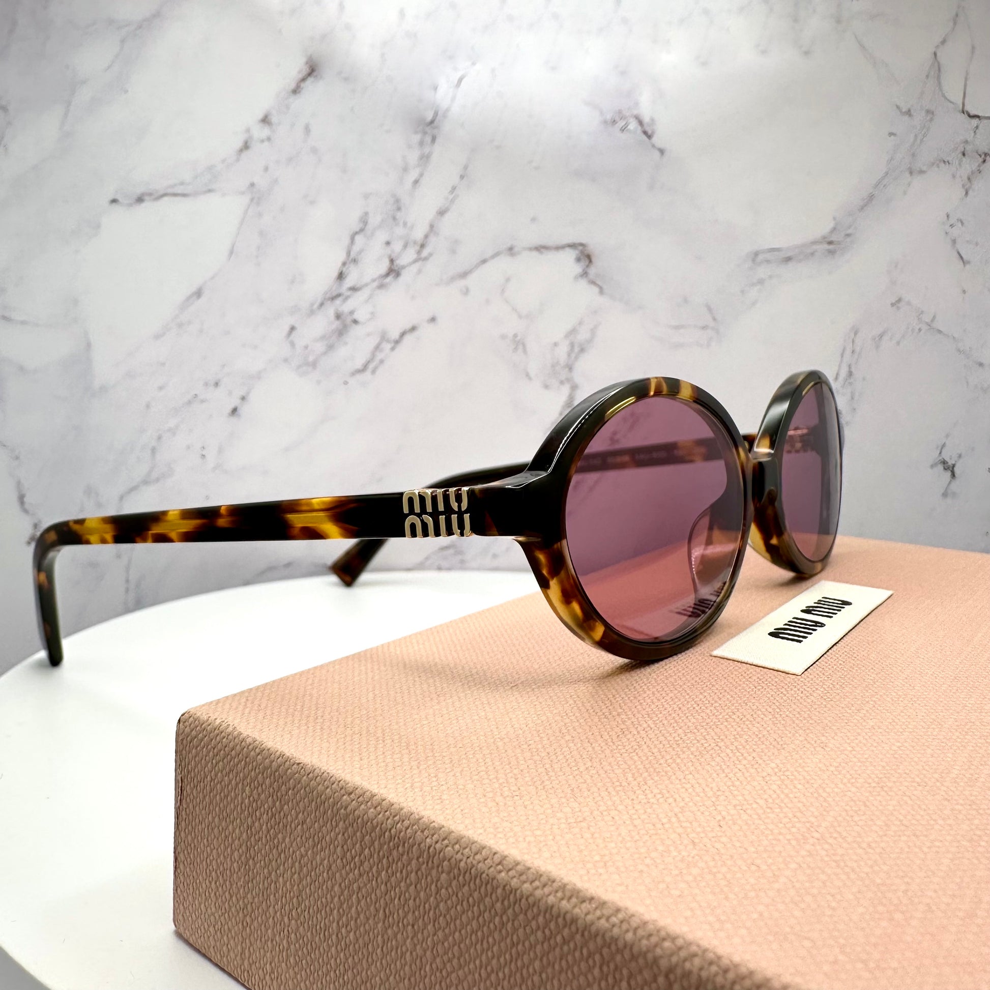  MU04ZS VAU50D MIU MIU SUNGLASSES 