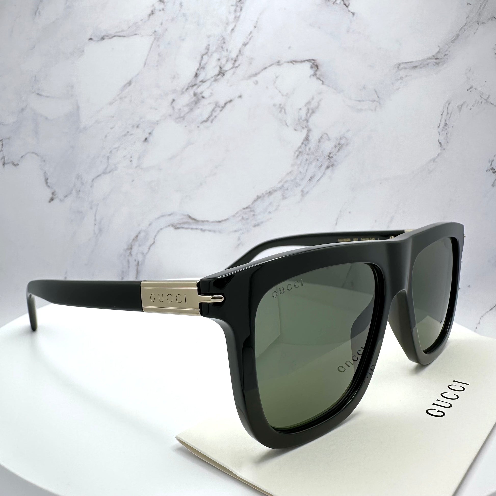 GG1502S-001 Sunglasses 