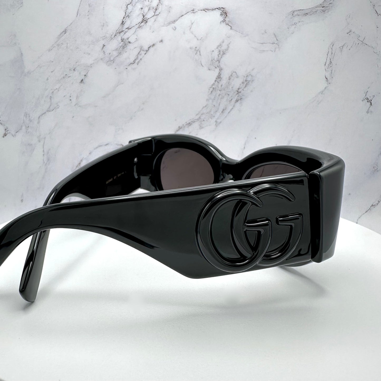 Gucci Black Sunglasses Wrap Round Interlocking GG Logo GG1544S