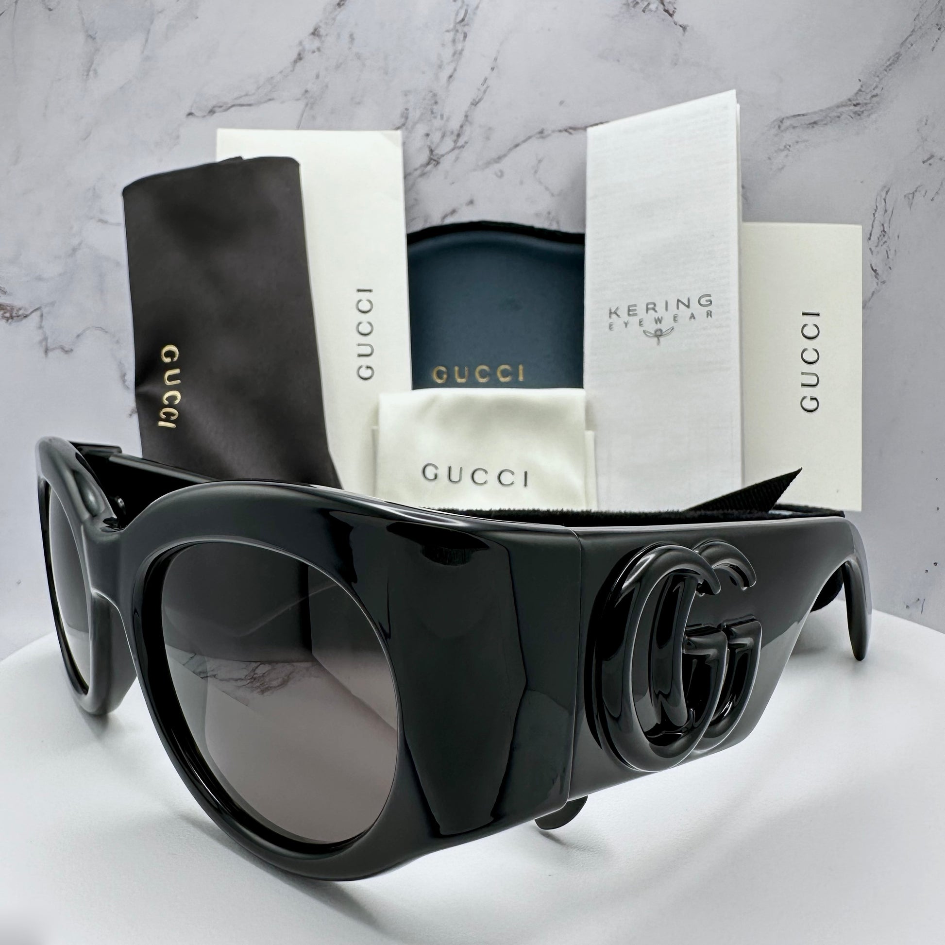 Gucci Sunglasses GG1544S 001