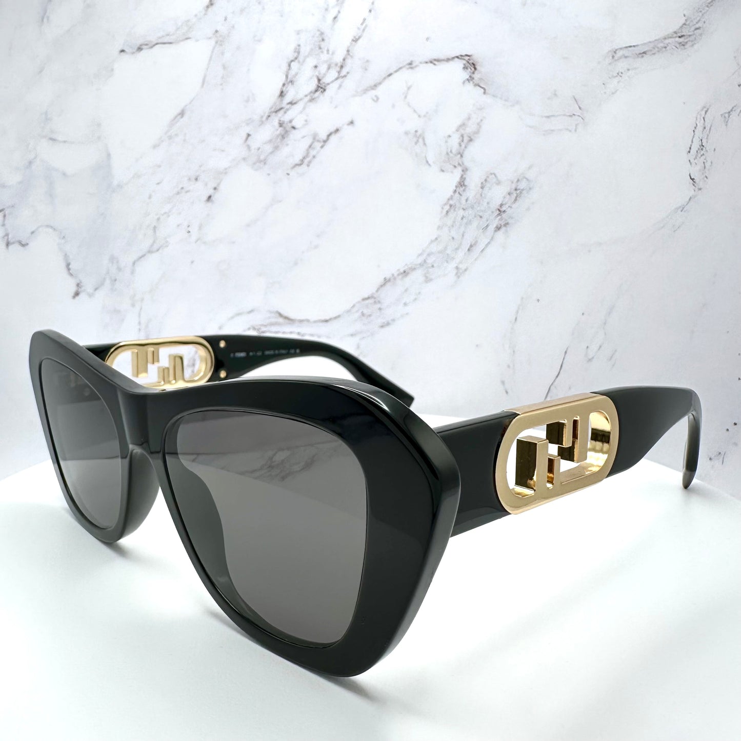 Fendi Sunglasses O'Lock Cat Eye Black Gold FE 40064101A