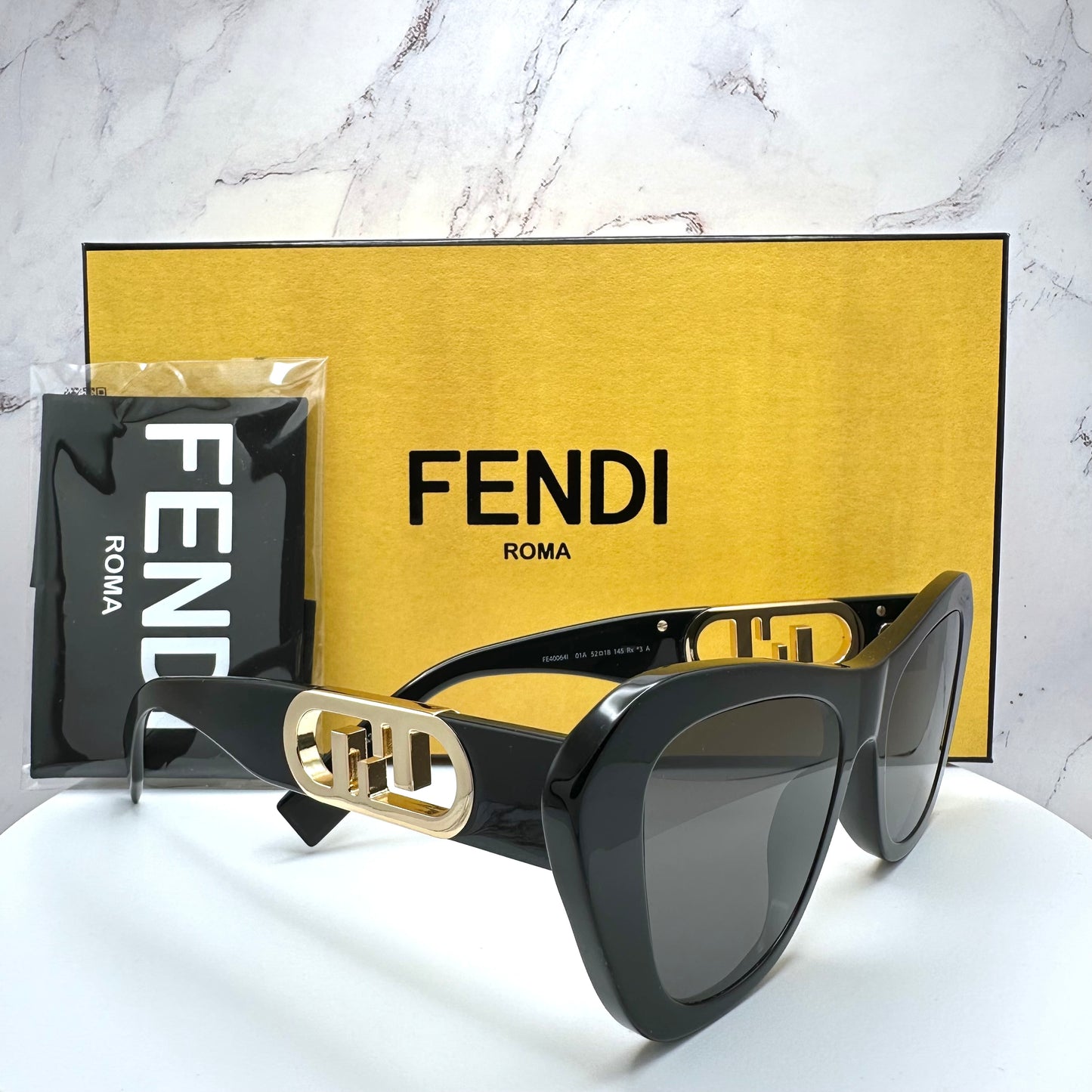 Fendi O'Lock Sunglasses FE 40064101A