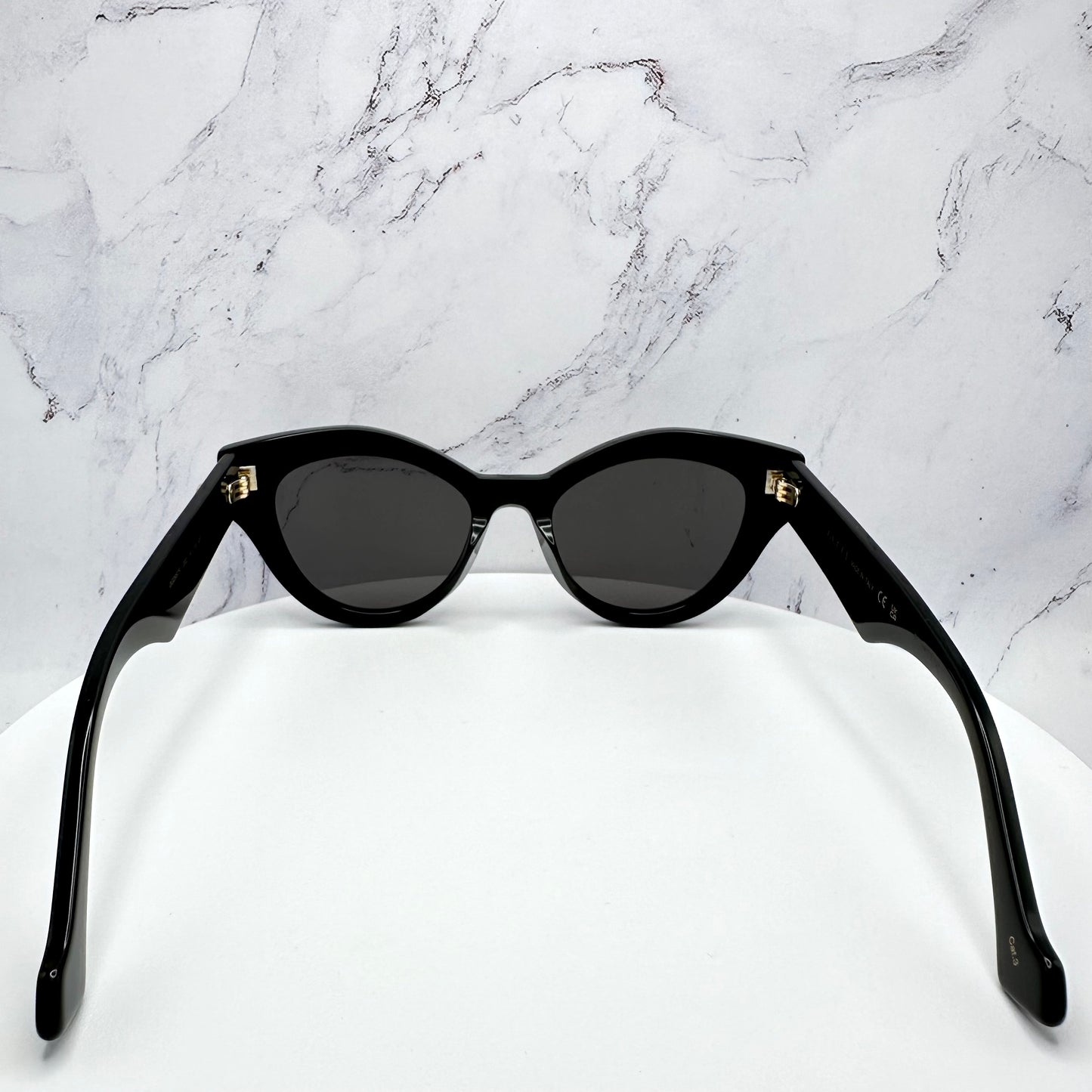 Gucci GG0957S Sunglasses Black Cat Eye GG Logo