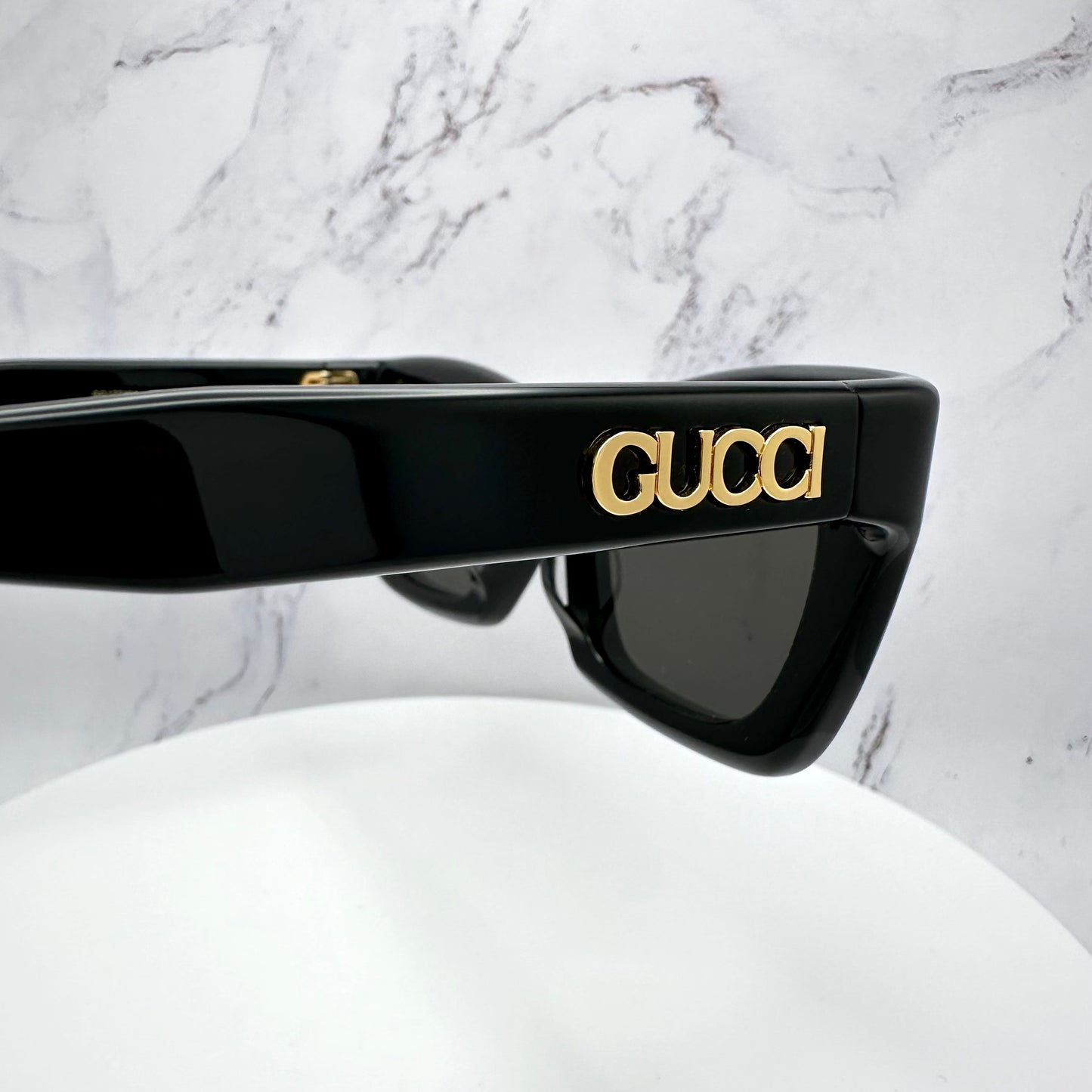 Gucci Sunglasses Black Gold Runway GG1773S