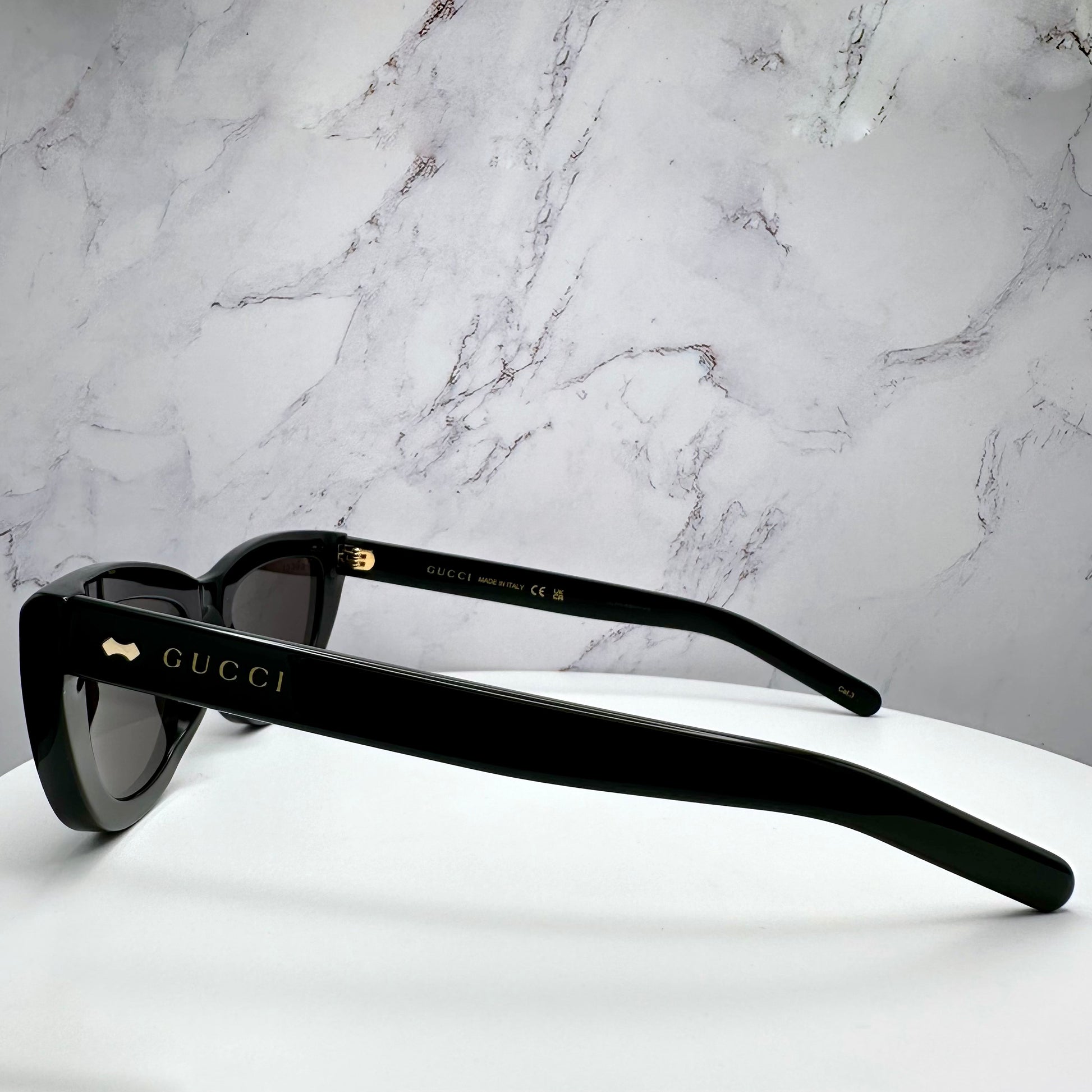 Gucci Sunglasses GG1521S 001