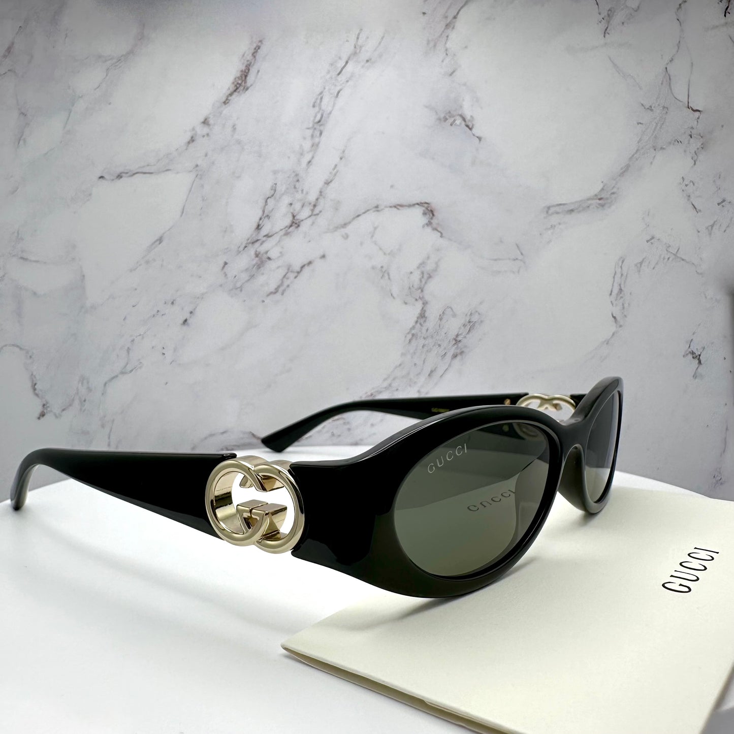 Gucci Sunglasses Black Gold GG Logo GG1660S 001