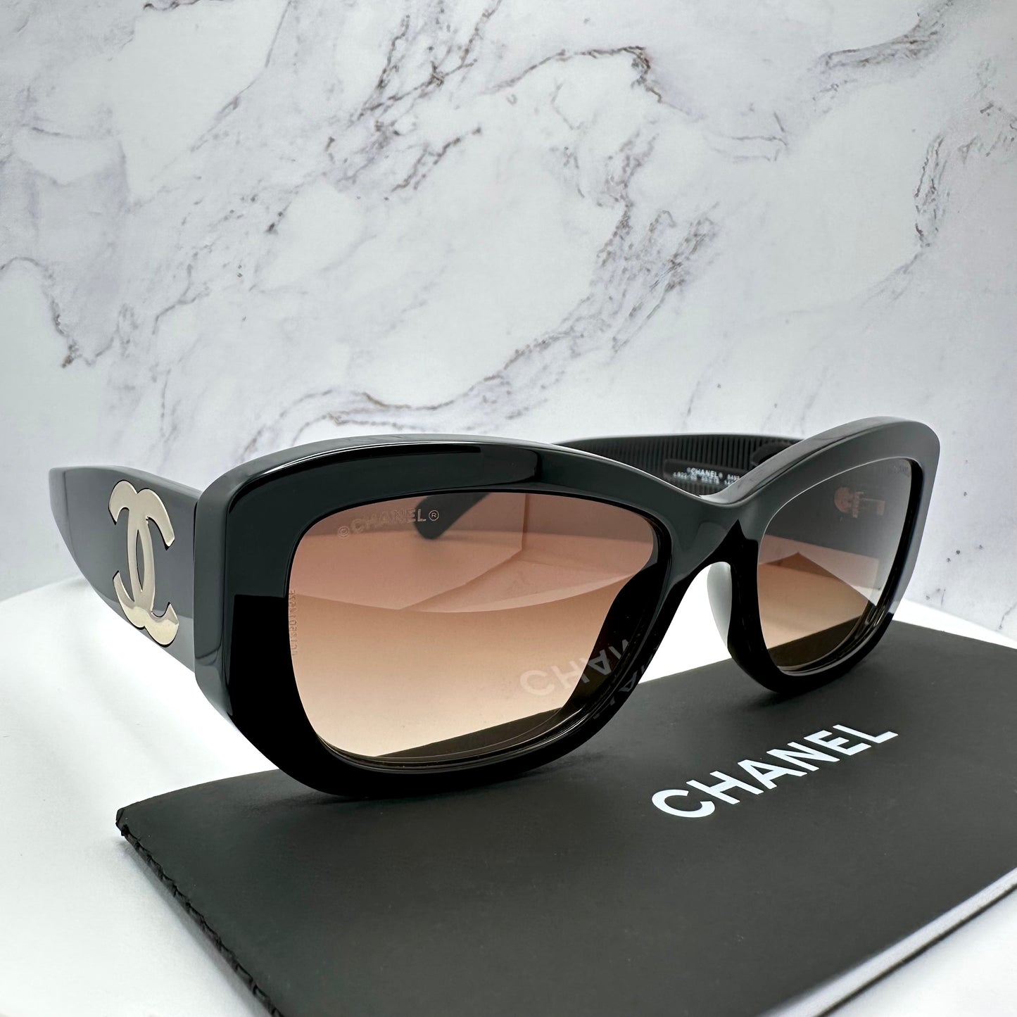 CHANEL Sunglasses CH5493 Rectangle Black Gold CC Eyewear