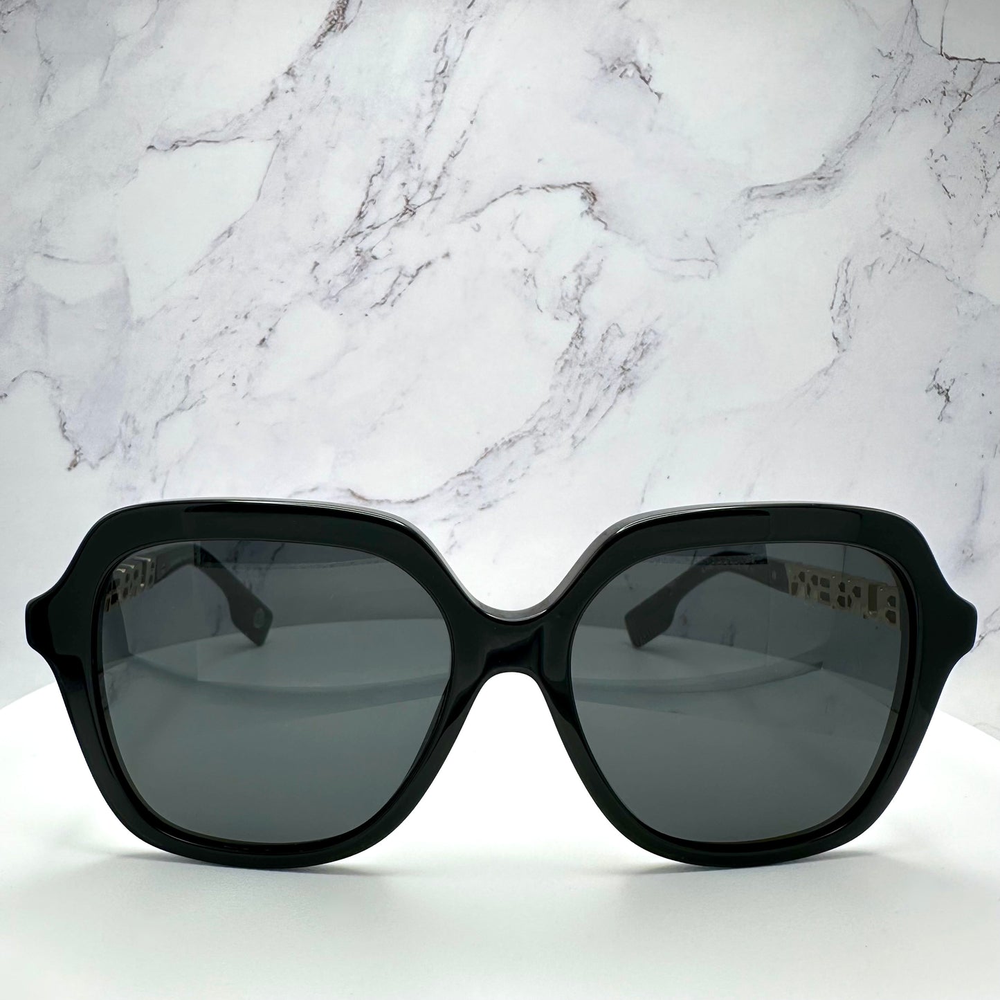 Burberry Sunglasses BE4389 300187 